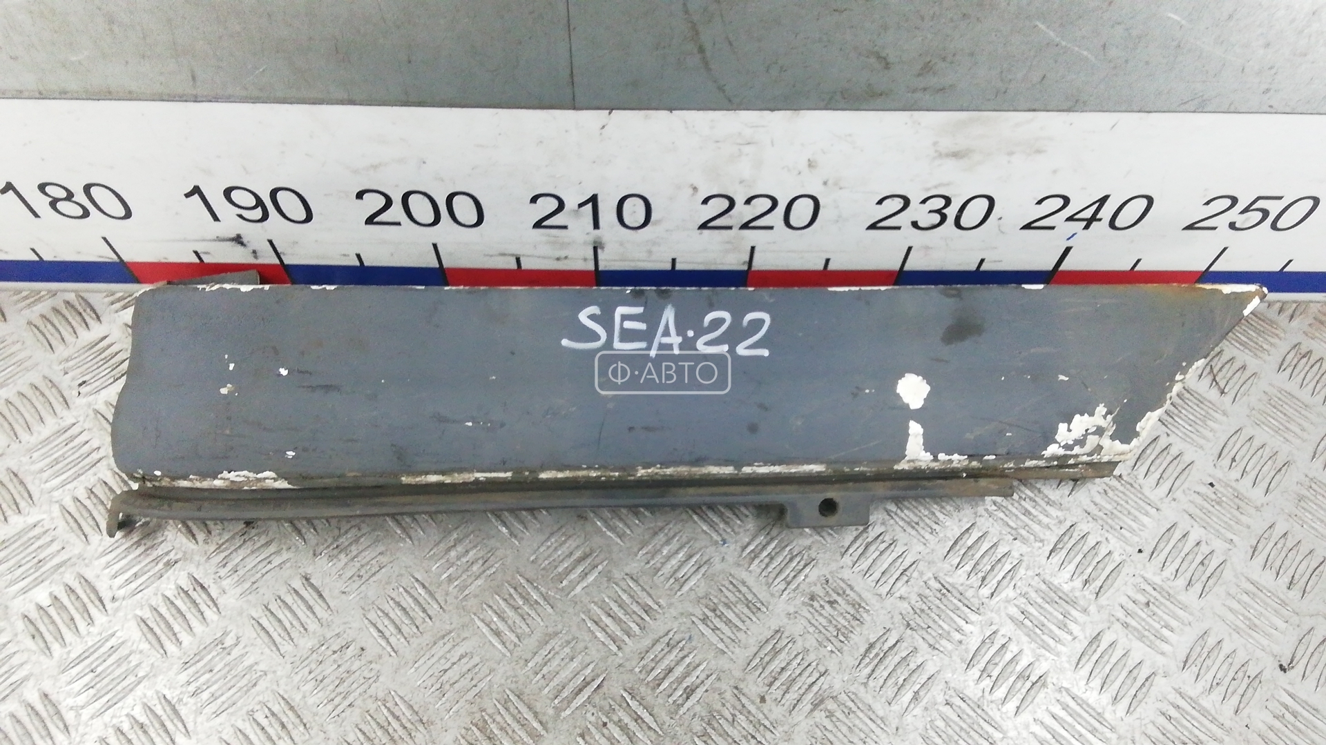 Молдинг крыла заднего левого