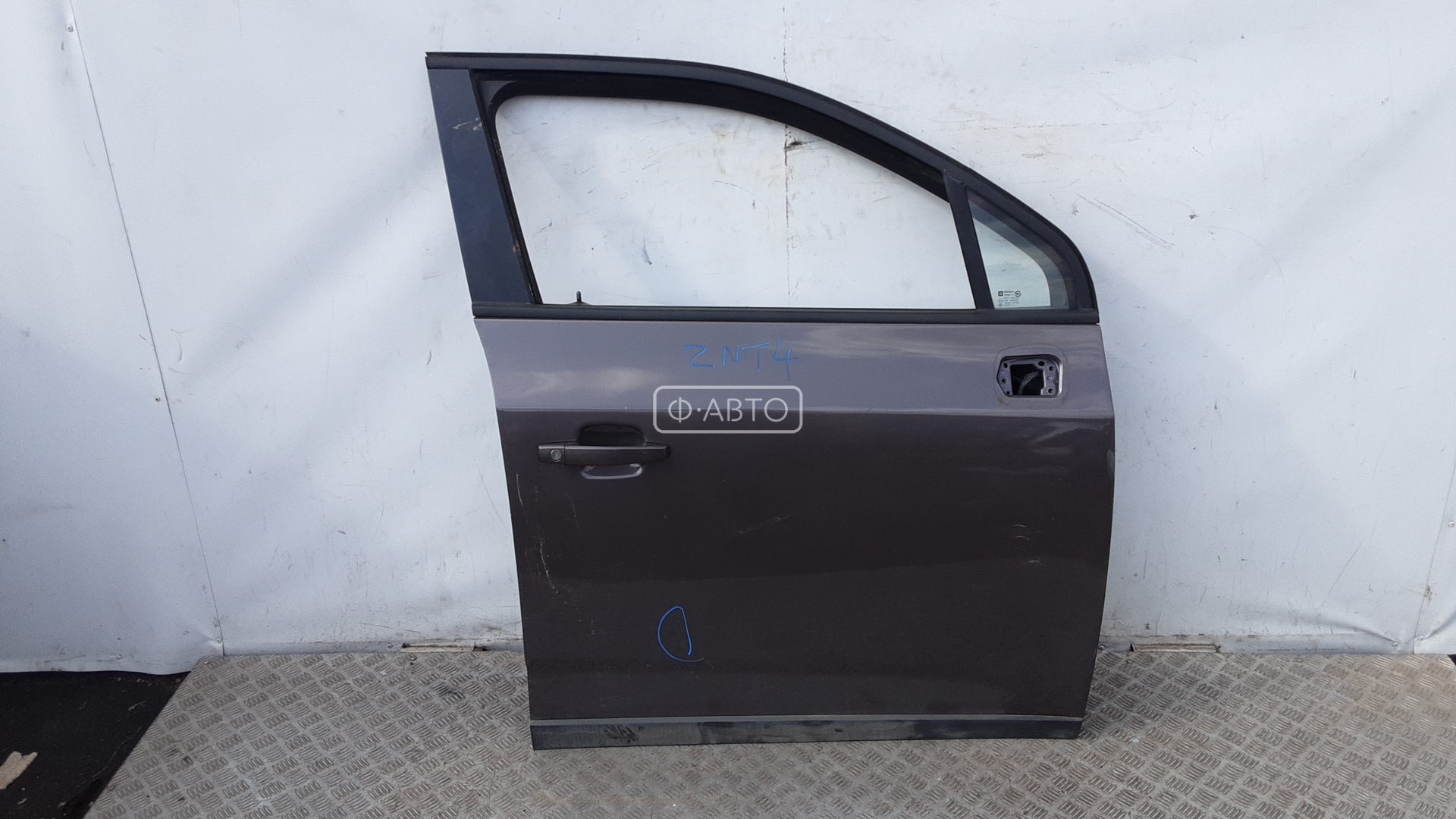 Дверь передняя правая
