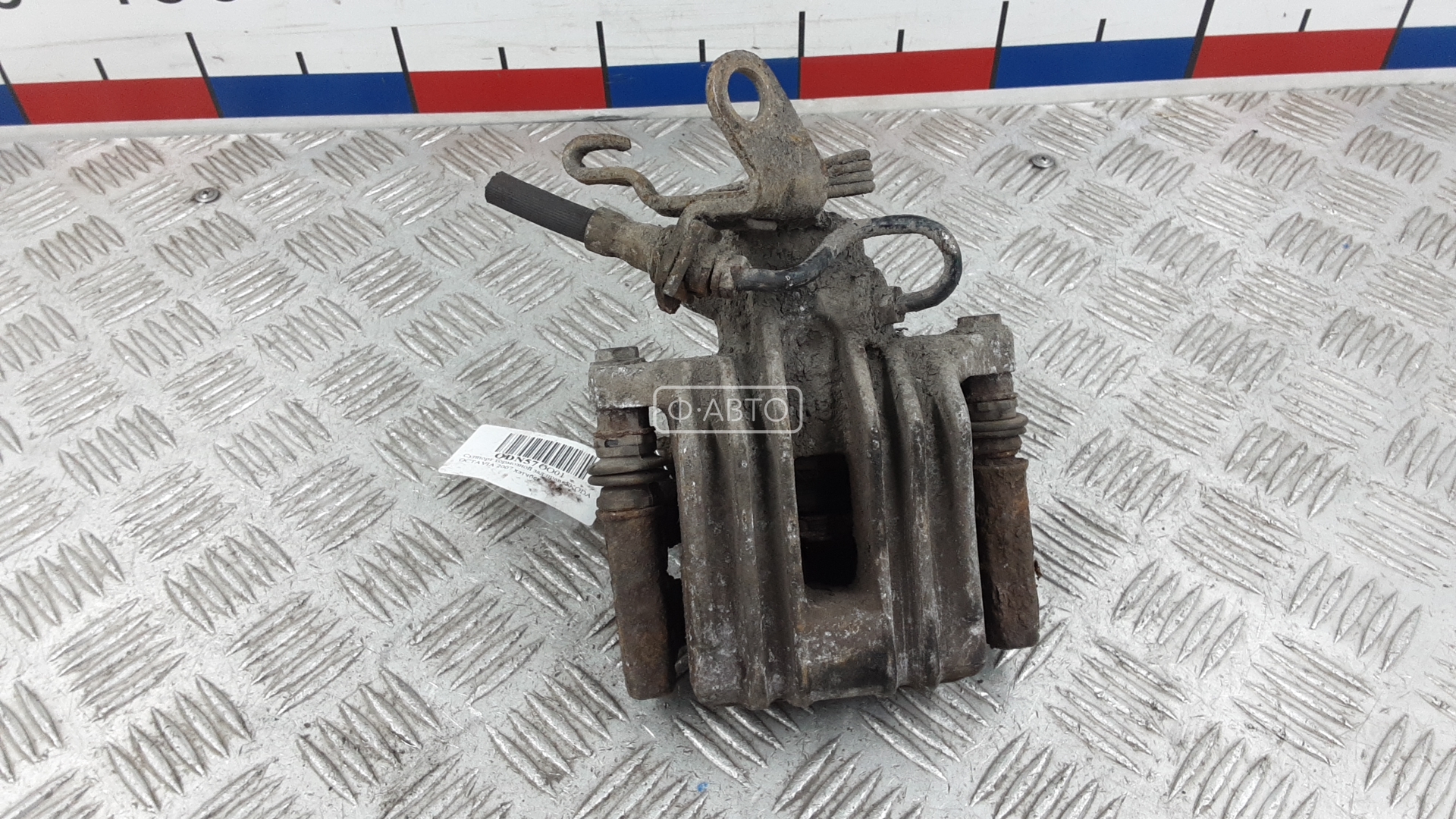 Суппорт тормозной задний правый