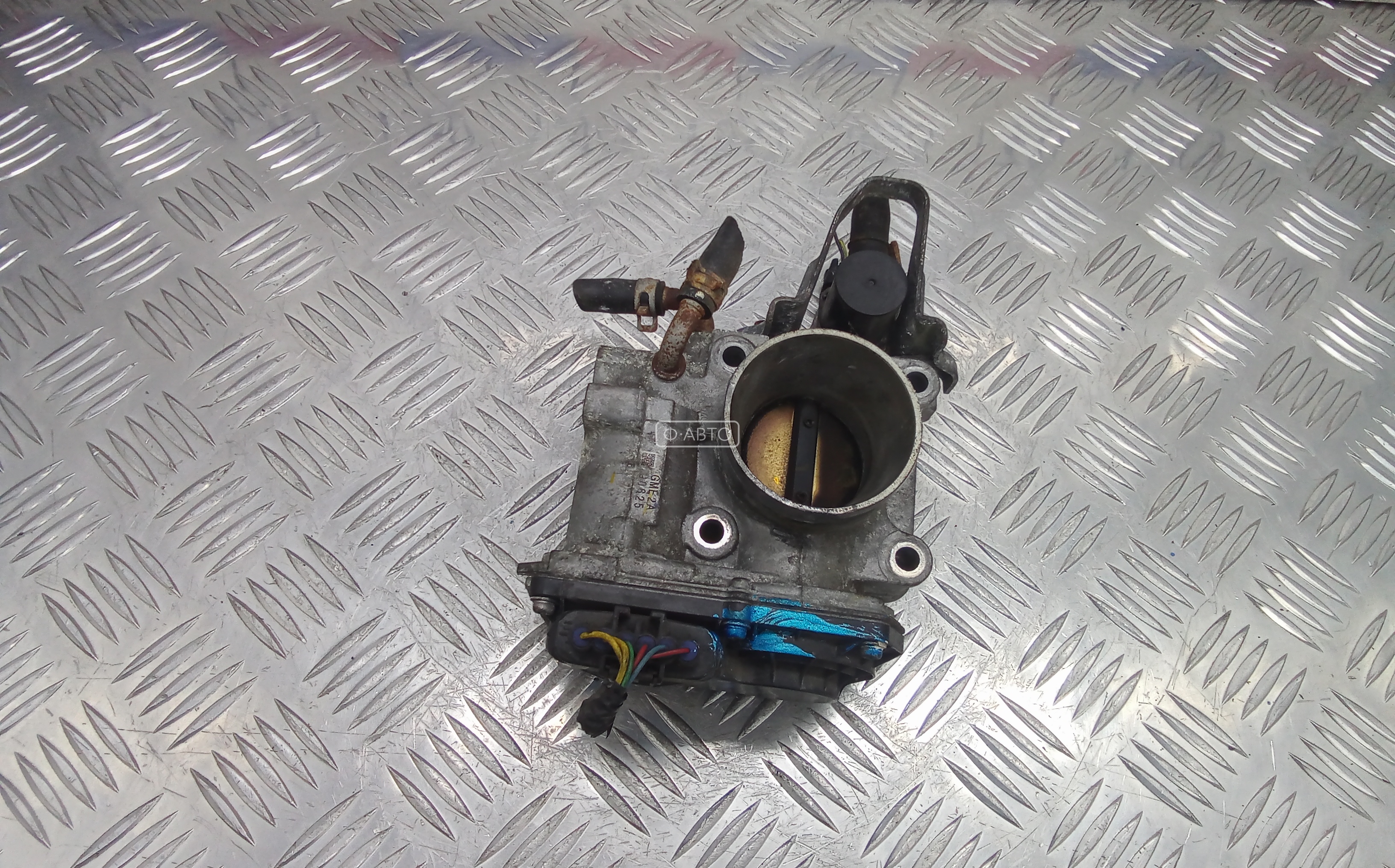 Дроссельная заслонка бензиновая