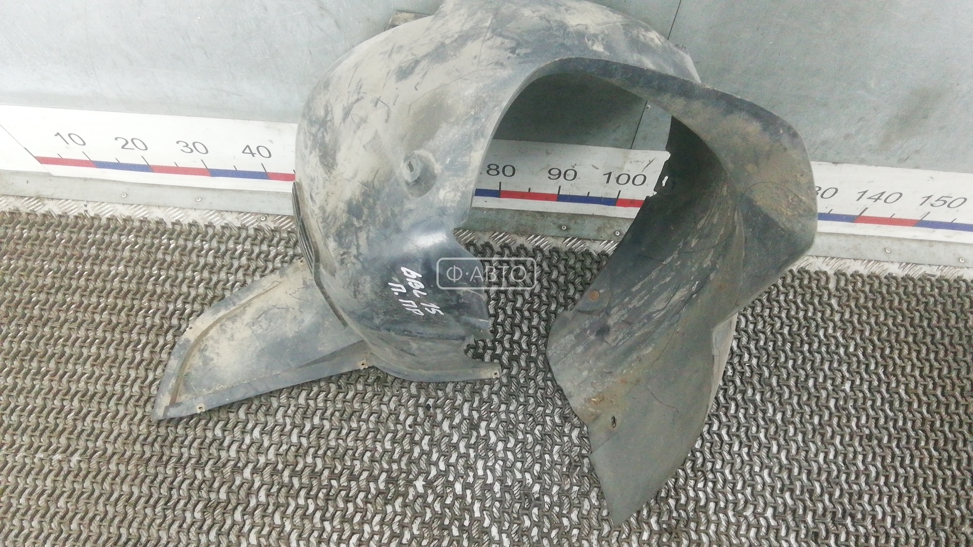 Защита арок (защита крыла, подкрылок) передняя правая