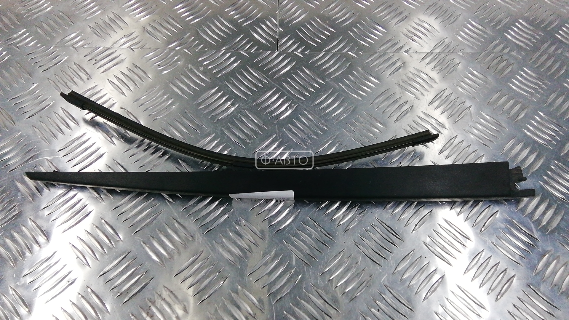 Щеткодержатель 3-5-й двери