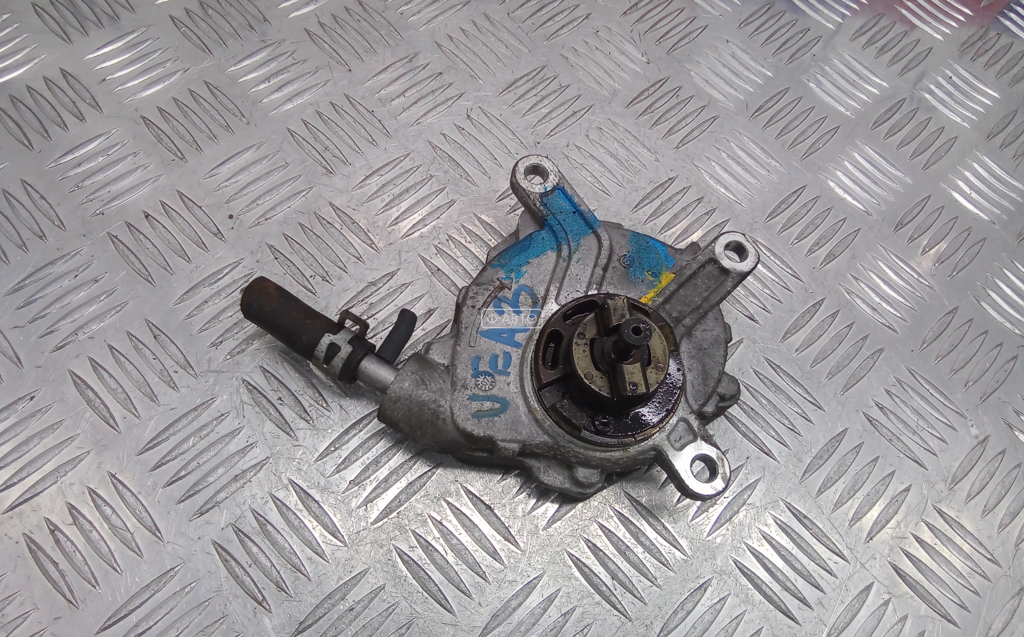 Насос вакуумный