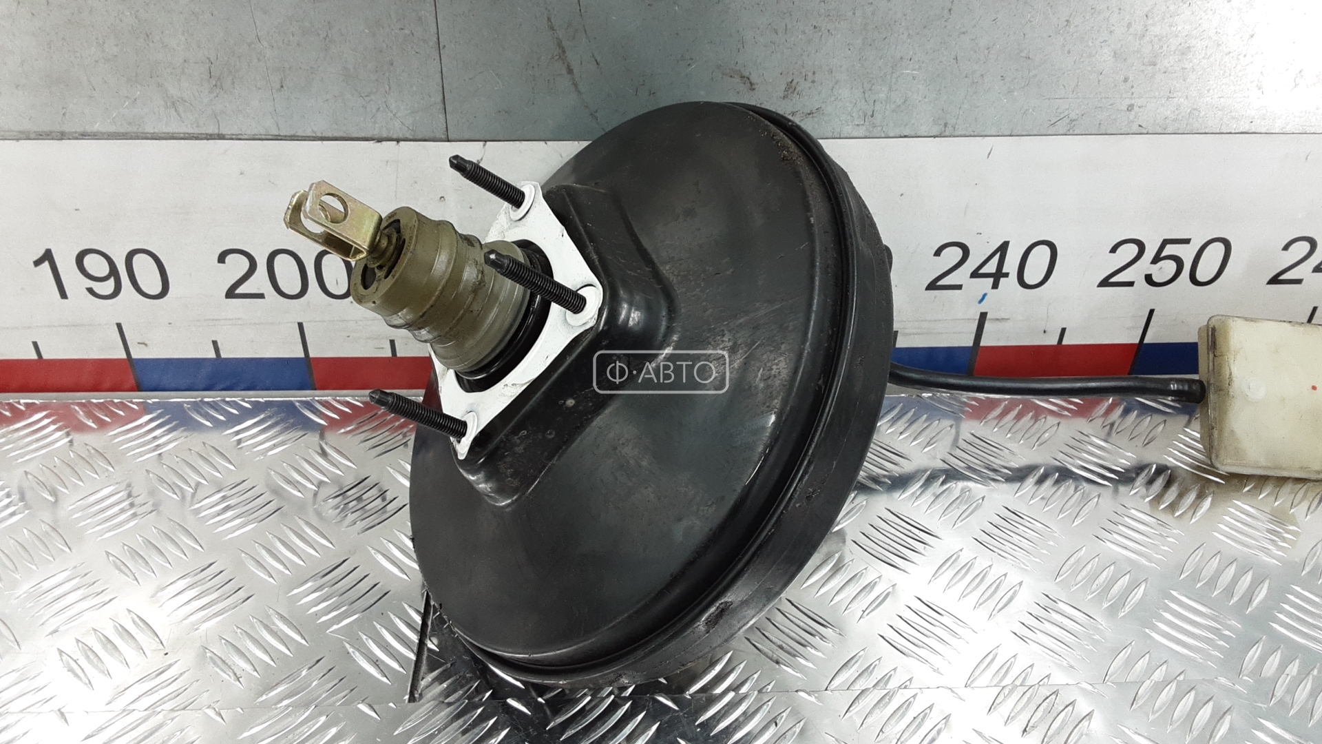 Вакуумный усилитель тормозов