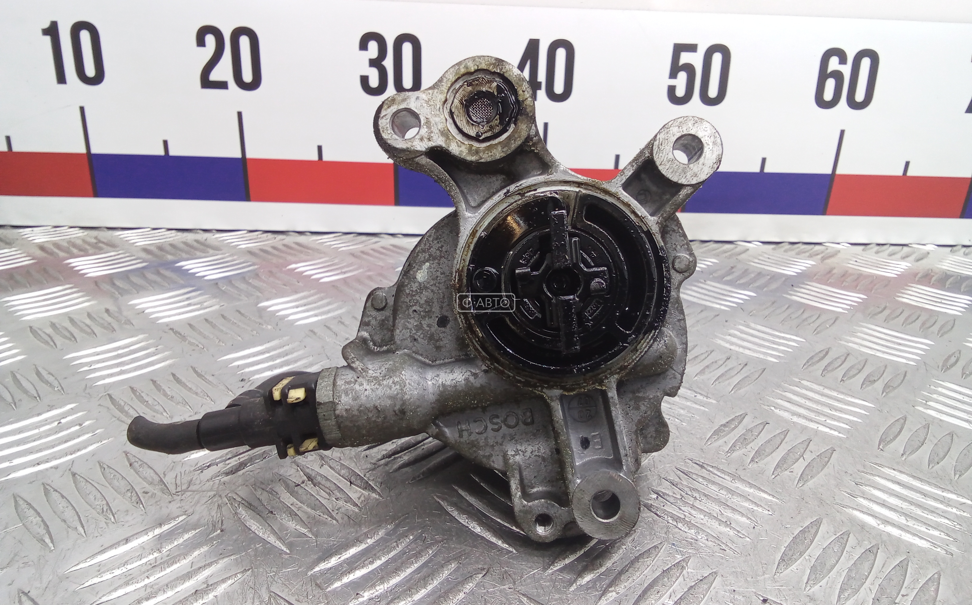 Насос вакуумный