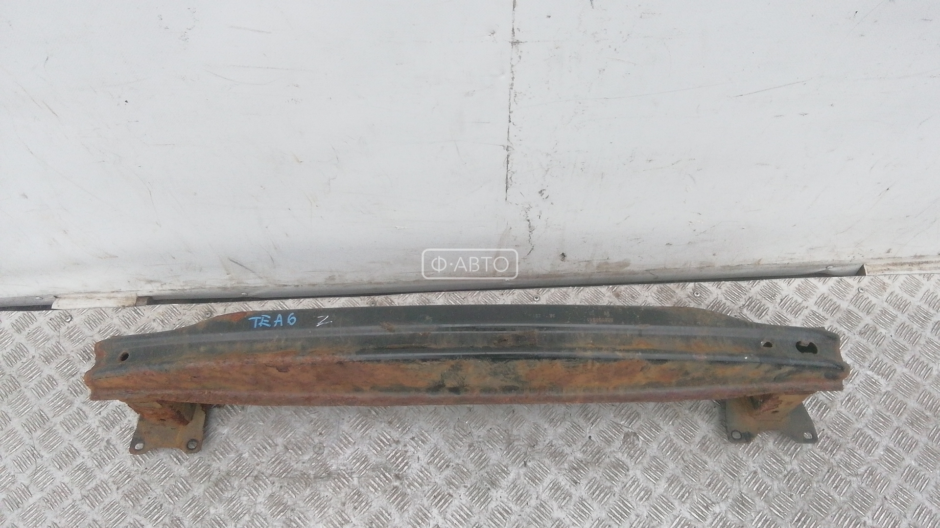 Усилитель бампера задний