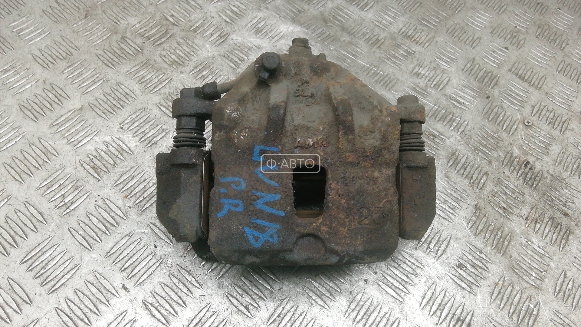 Суппорт тормозной передний правый