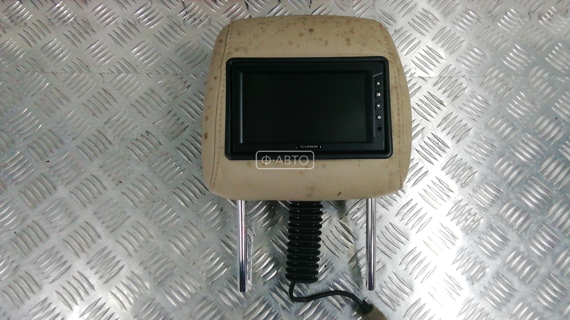 Подголовник передний