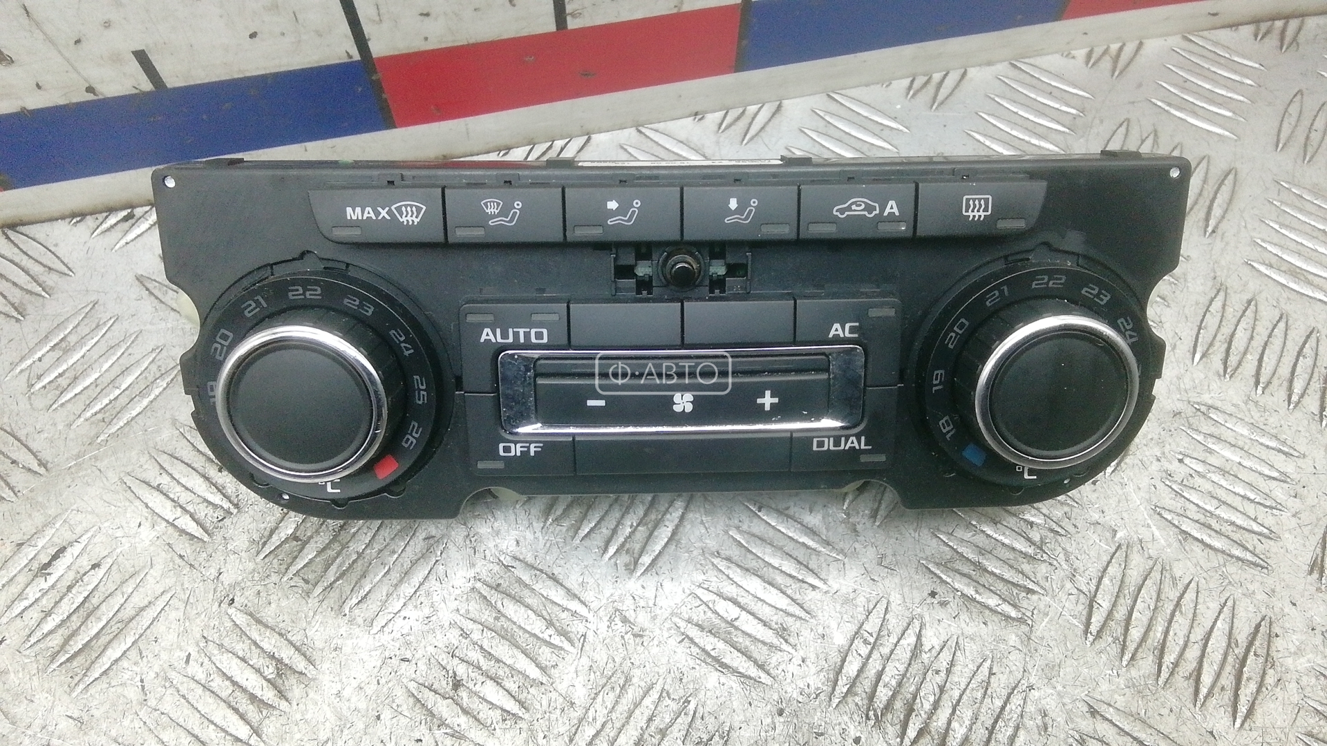 Блок управления печки и климат-контроля