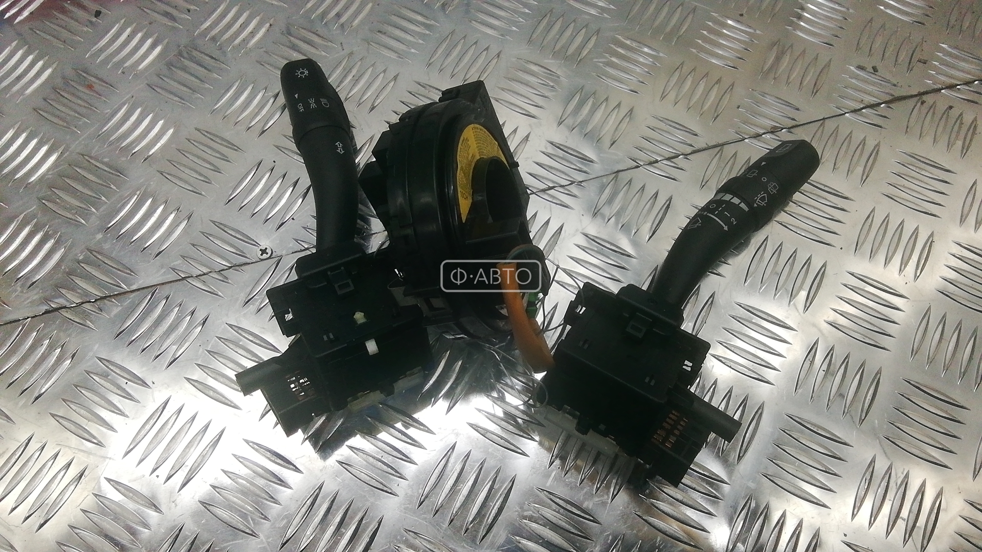 Переключатель поворотов и дворников (стрекоза)