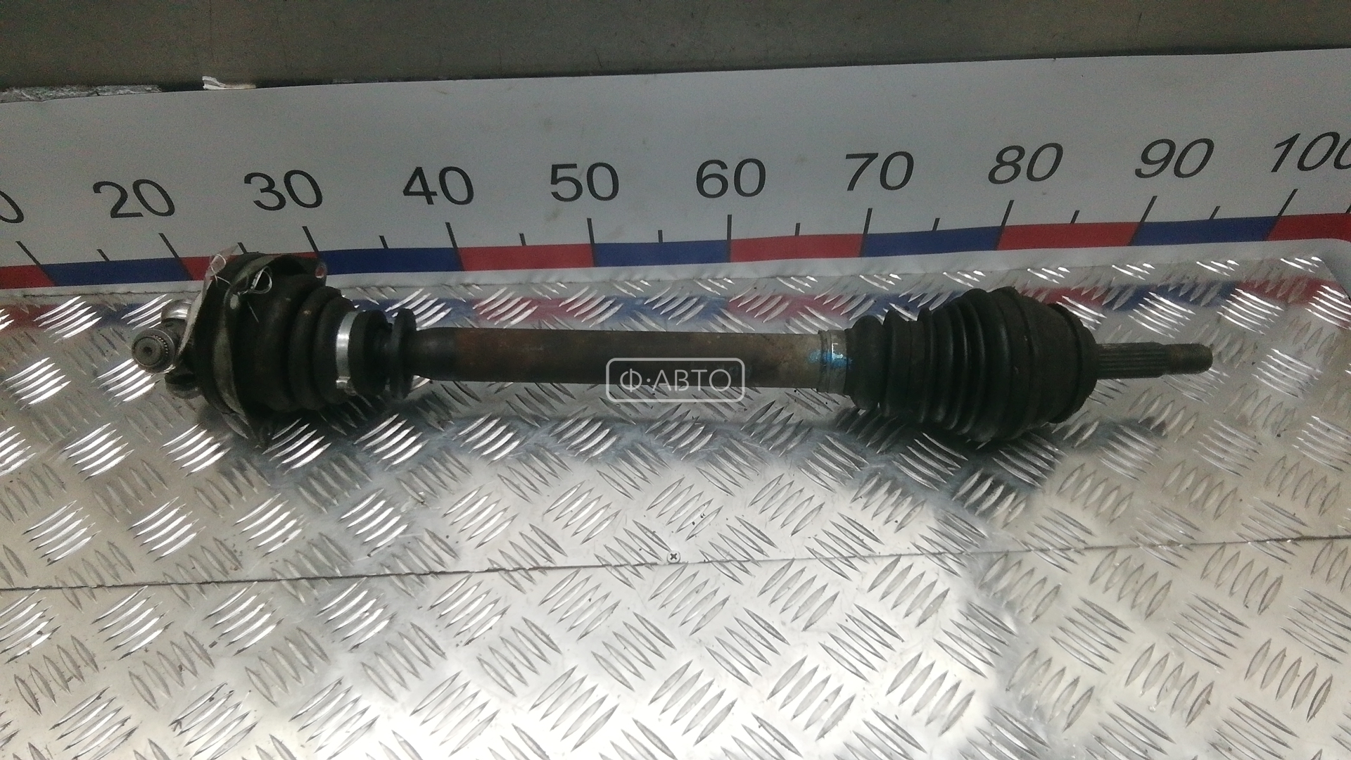 Привод передний левый