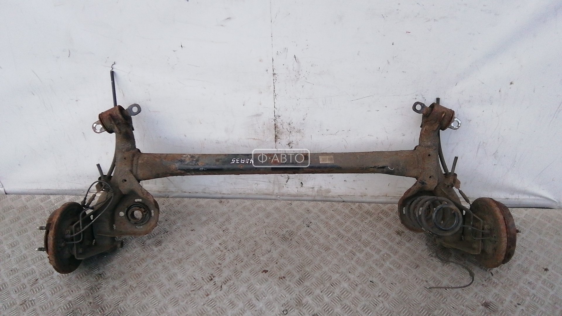 Балка задняя