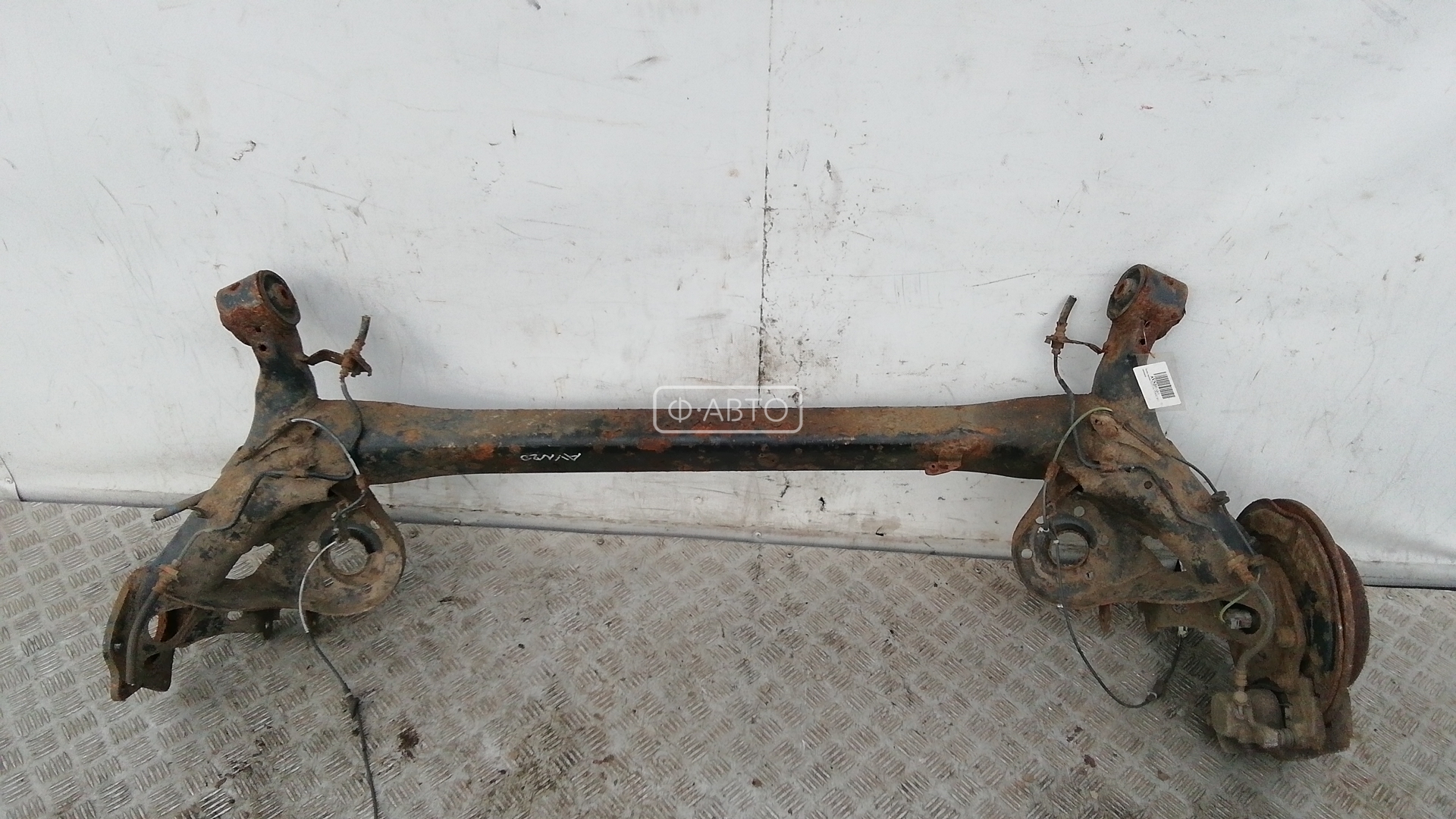 Балка задняя