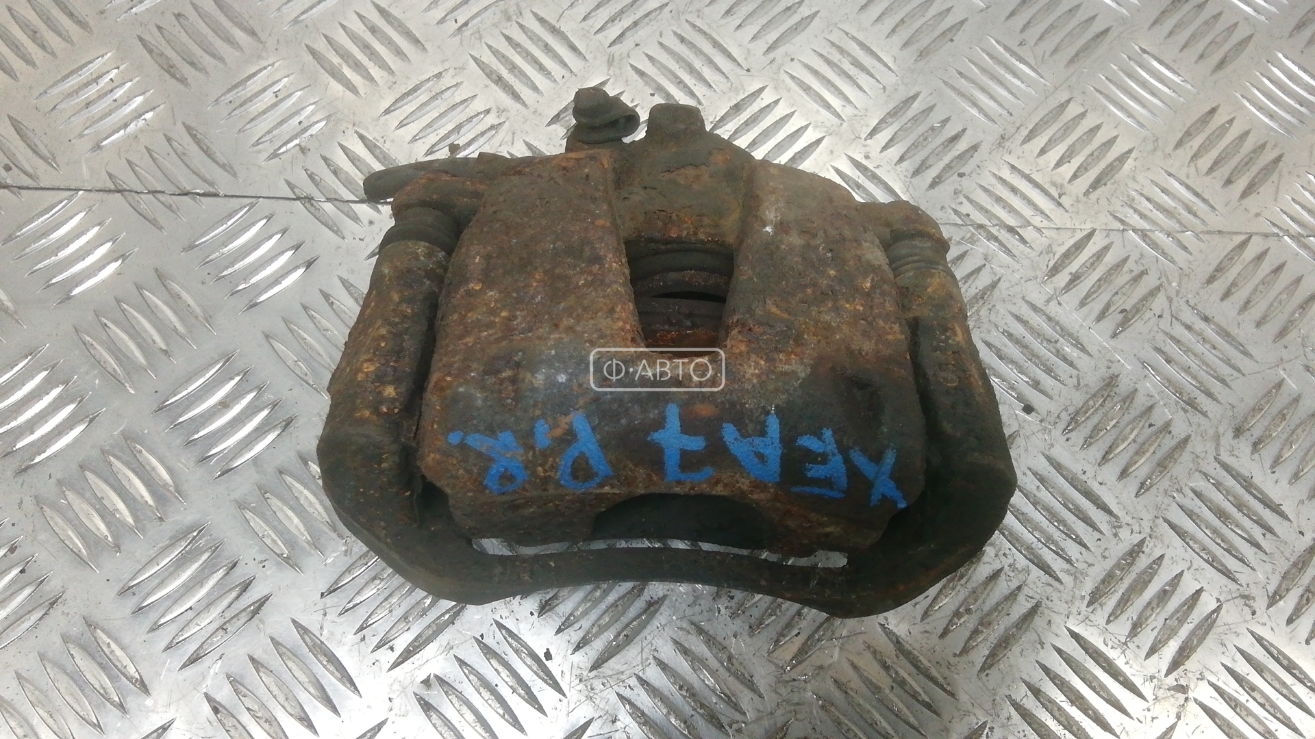 Суппорт тормозной передний правый