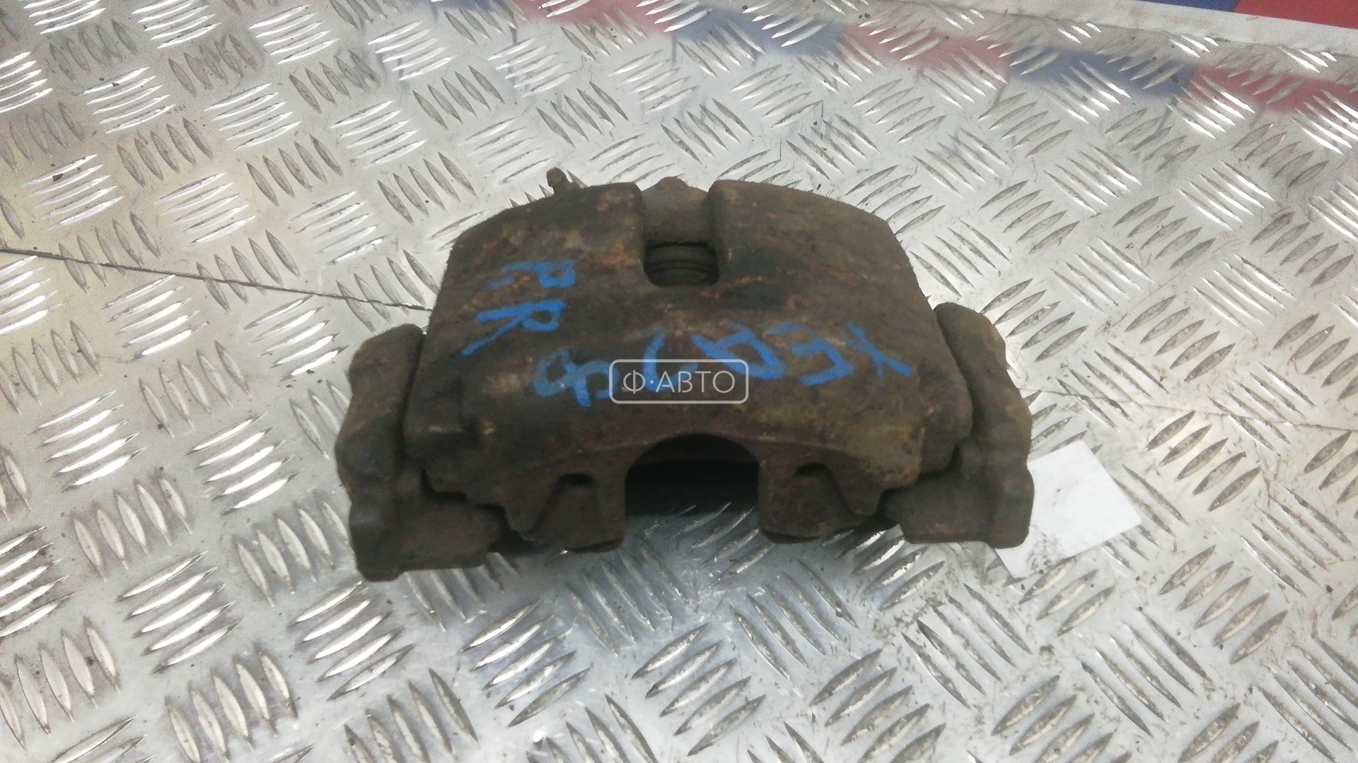 Суппорт тормозной передний правый