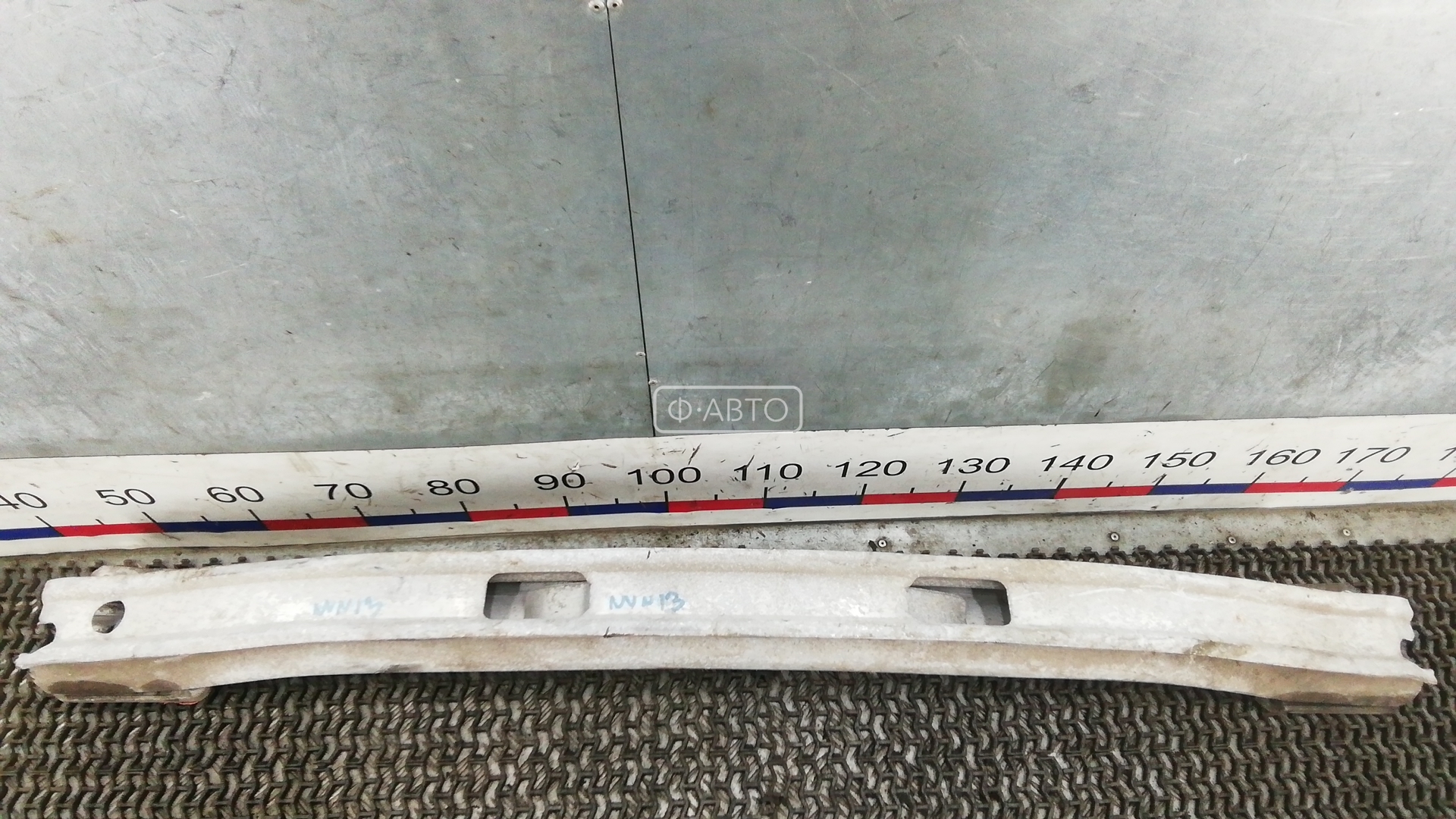 Усилитель бампера задний