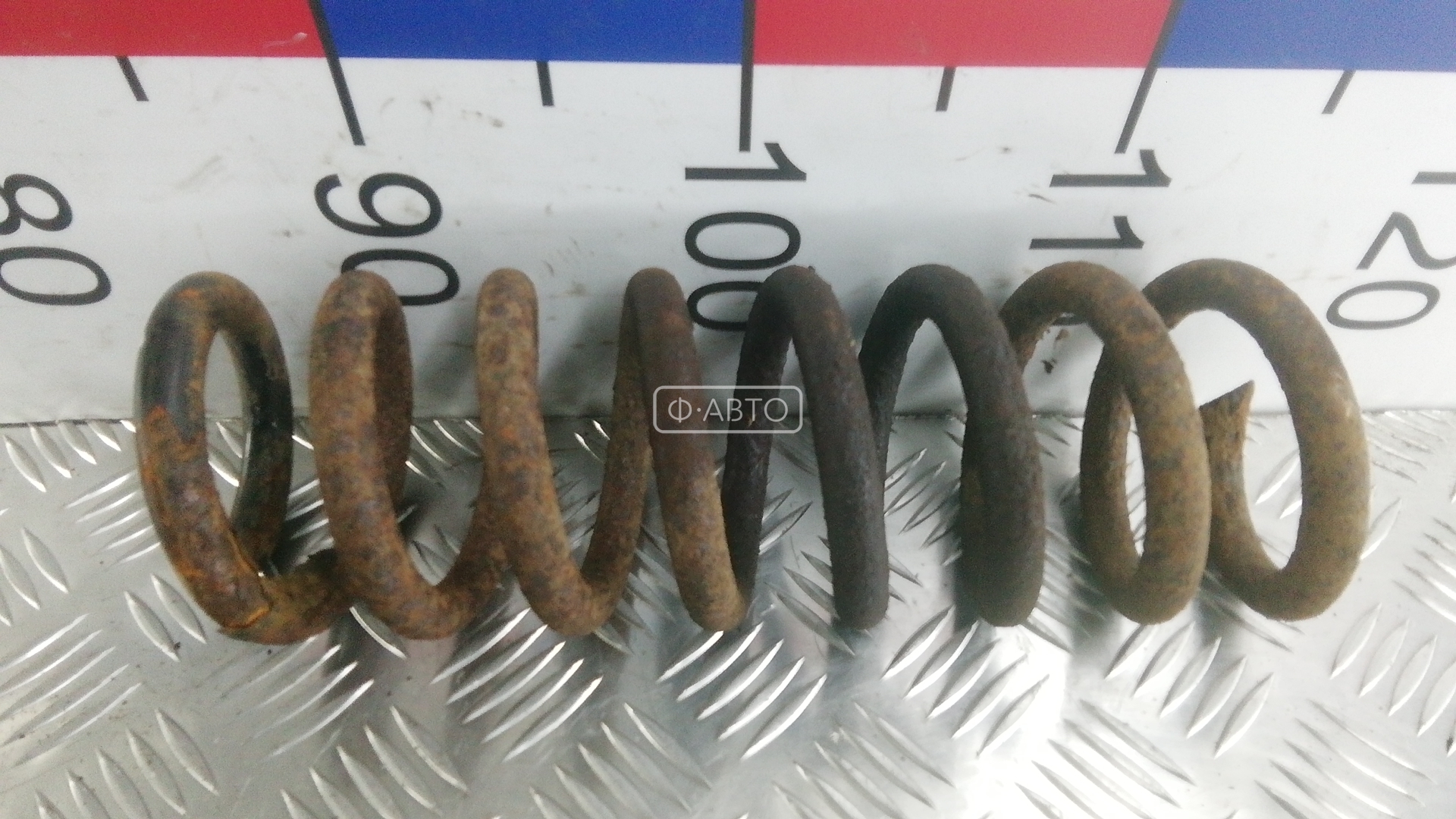 Пружина задняя