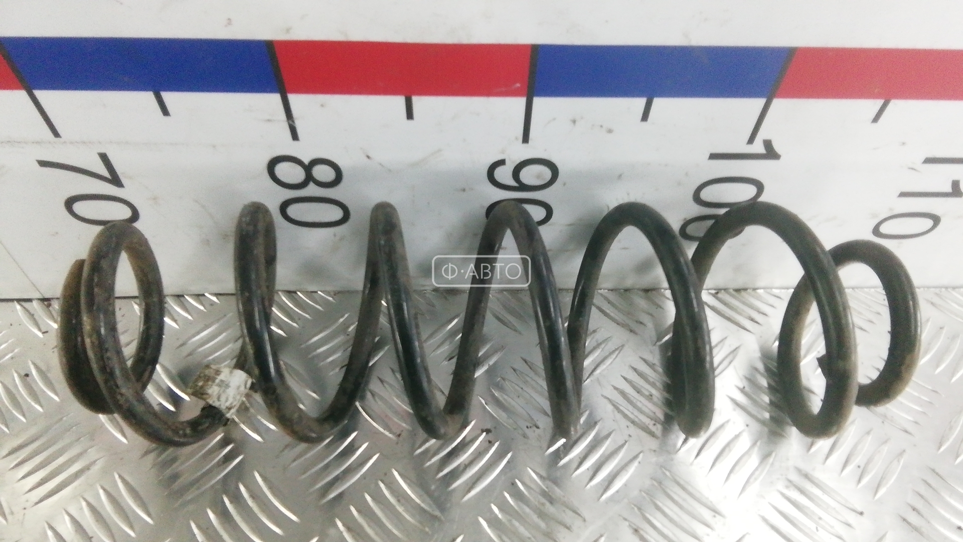 Пружина задняя