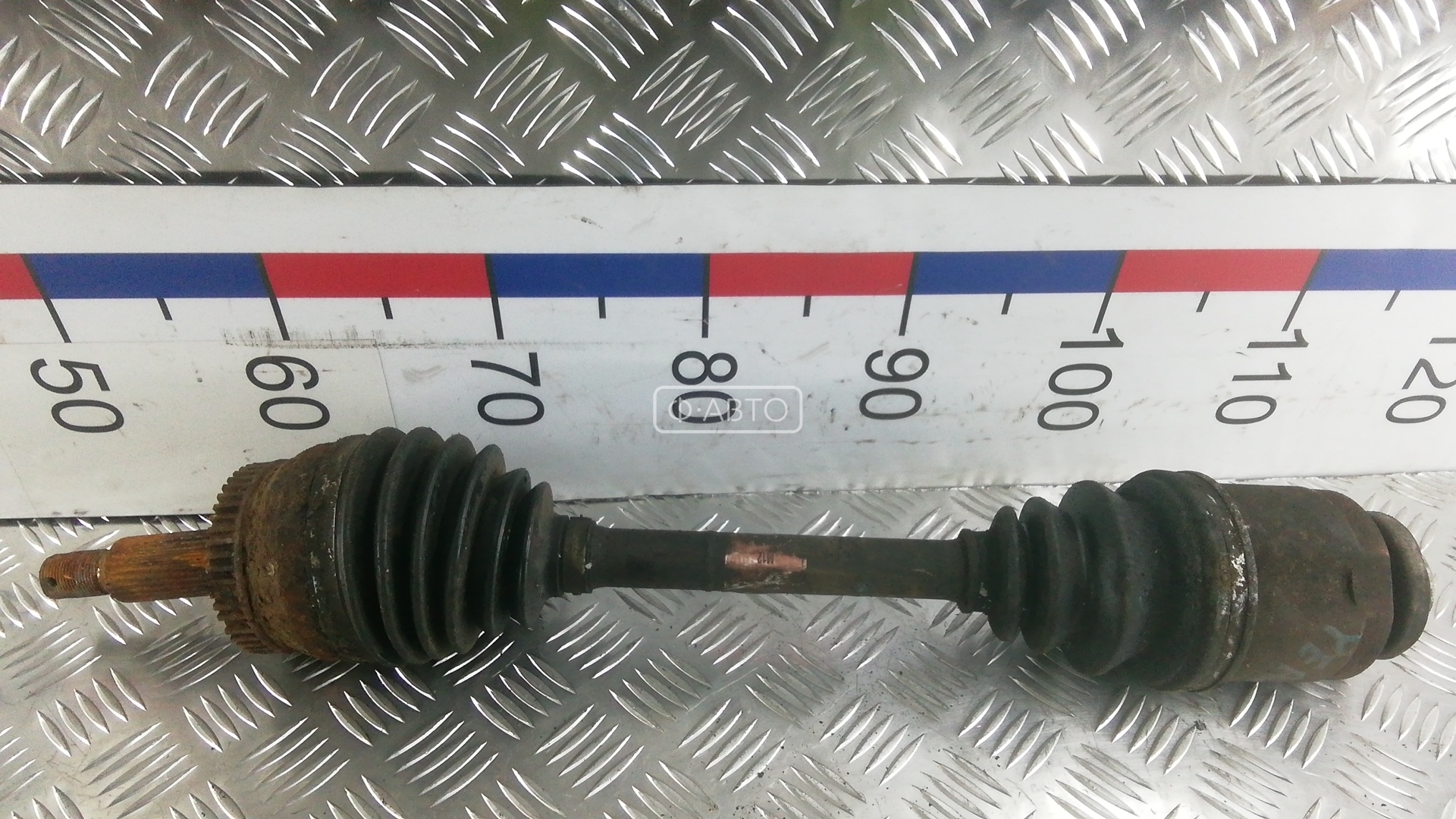 Привод передний правый