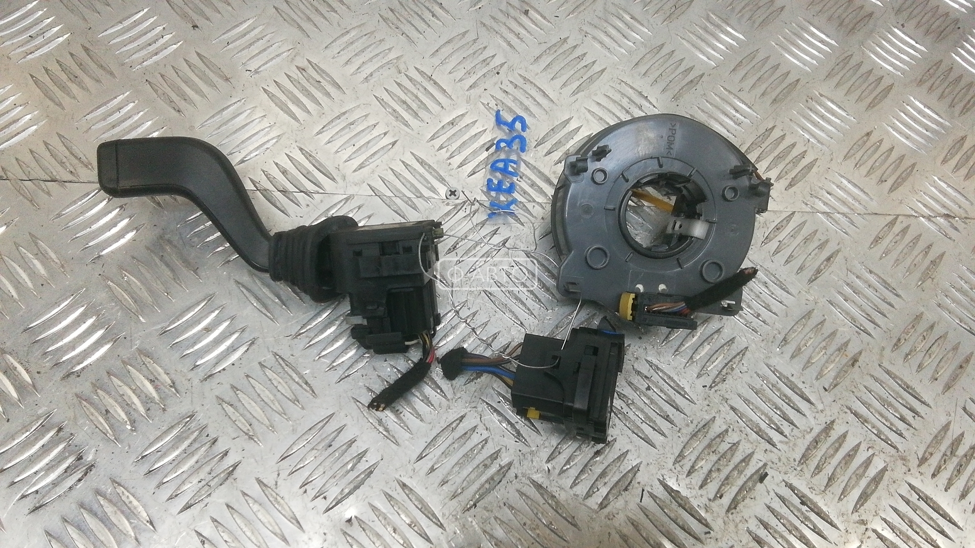 Переключатель поворотов и дворников (стрекоза)