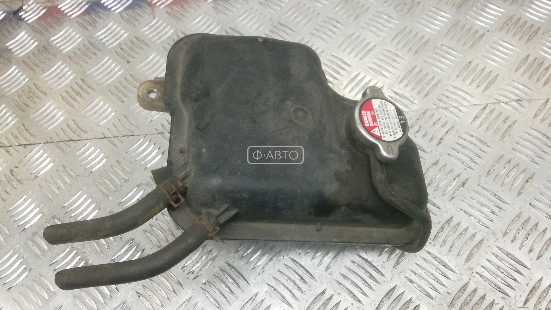 Бачок расширительный