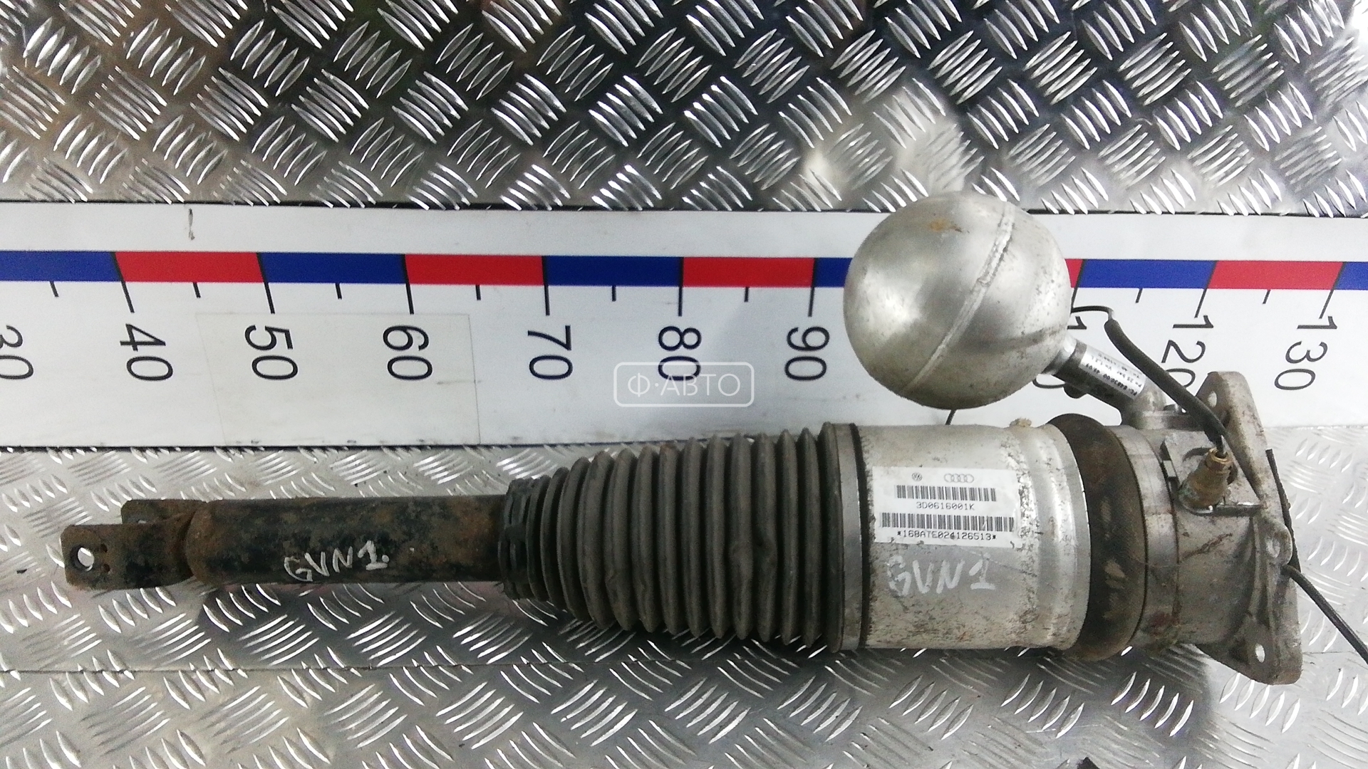 Стойка задняя левая