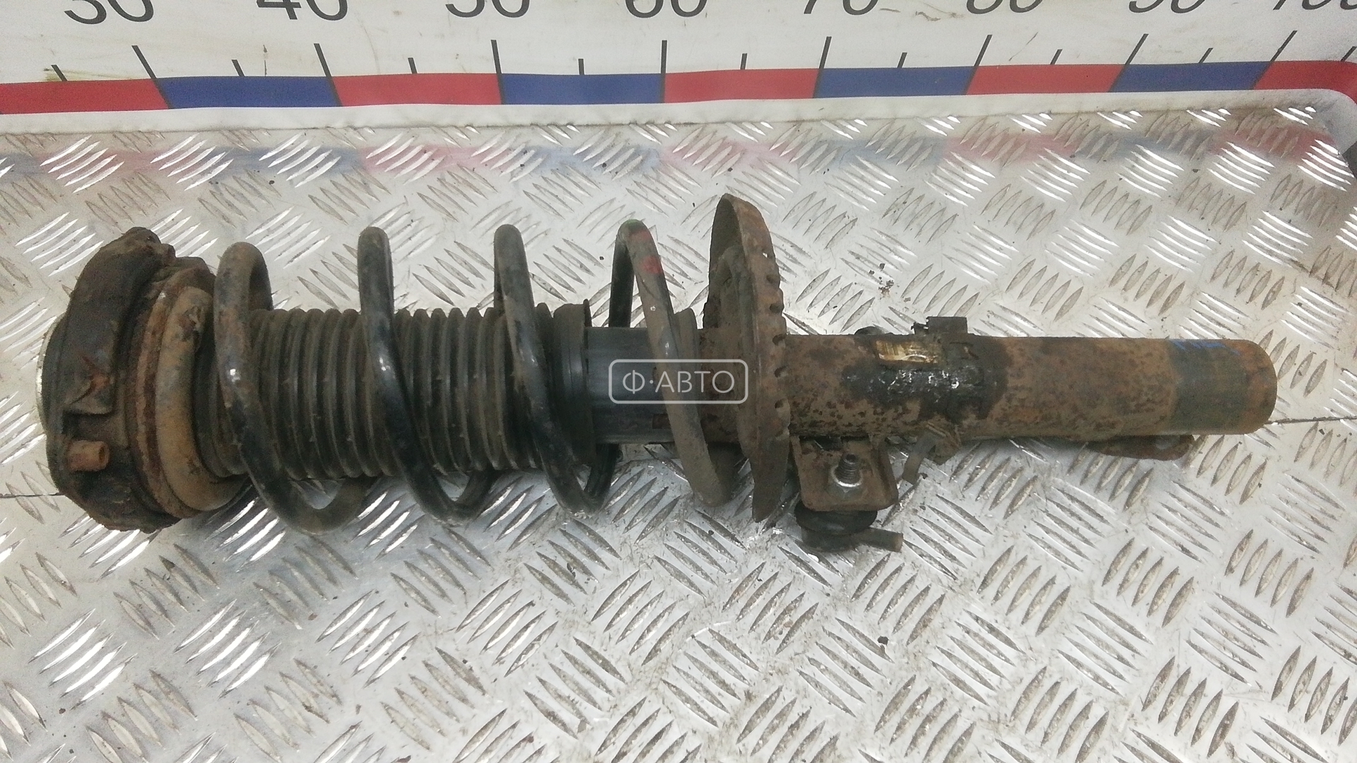 Стойка передняя левая