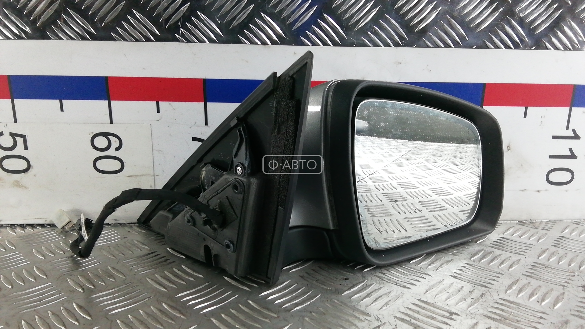 Зеркало наружное правое