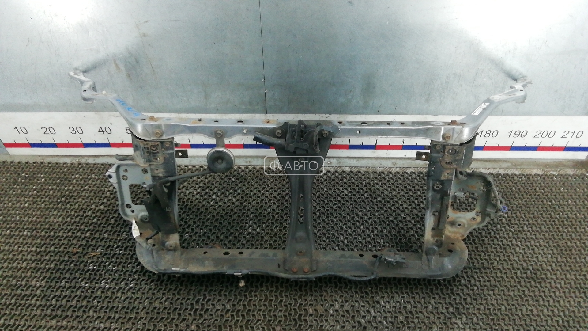 Передняя панель крепления облицовки (телевизор)