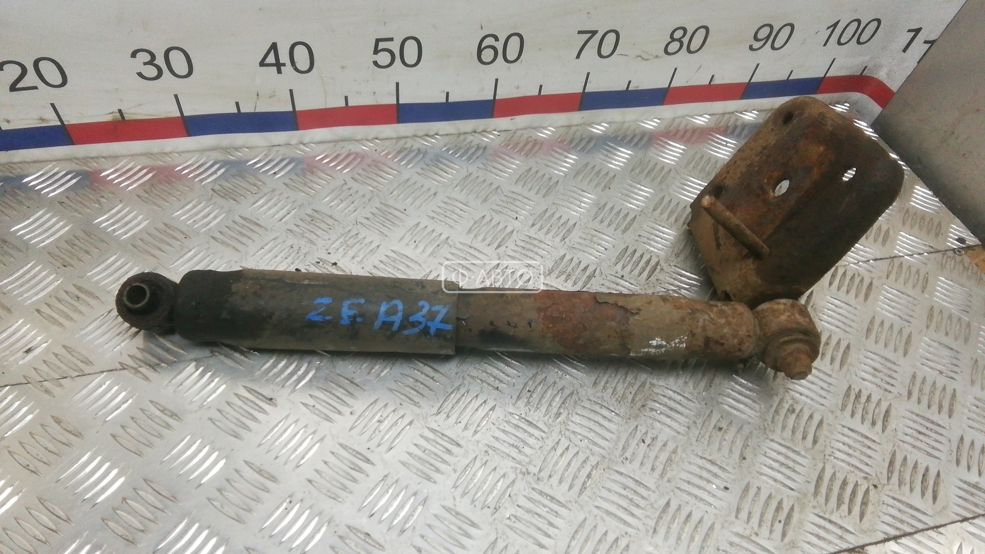 Амортизатор задний