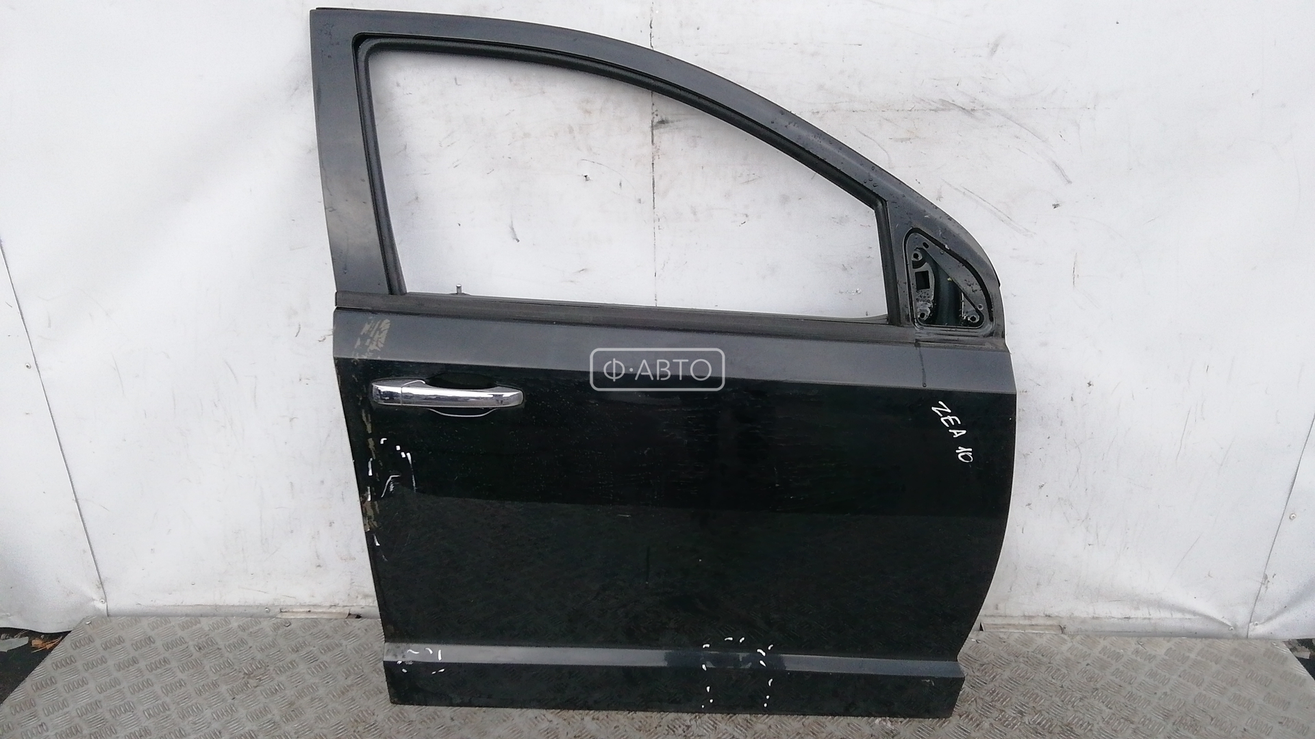 Дверь передняя правая