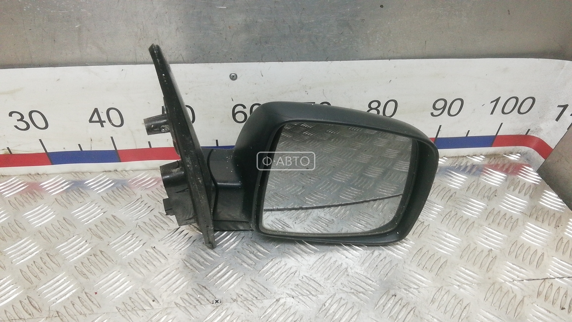 Зеркало наружное правое