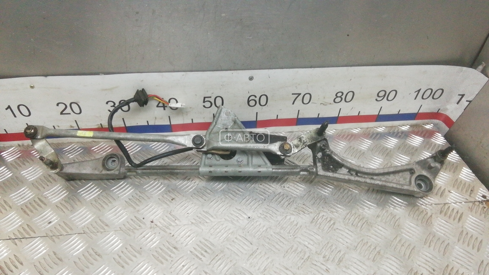 Механизм стеклоочистителя