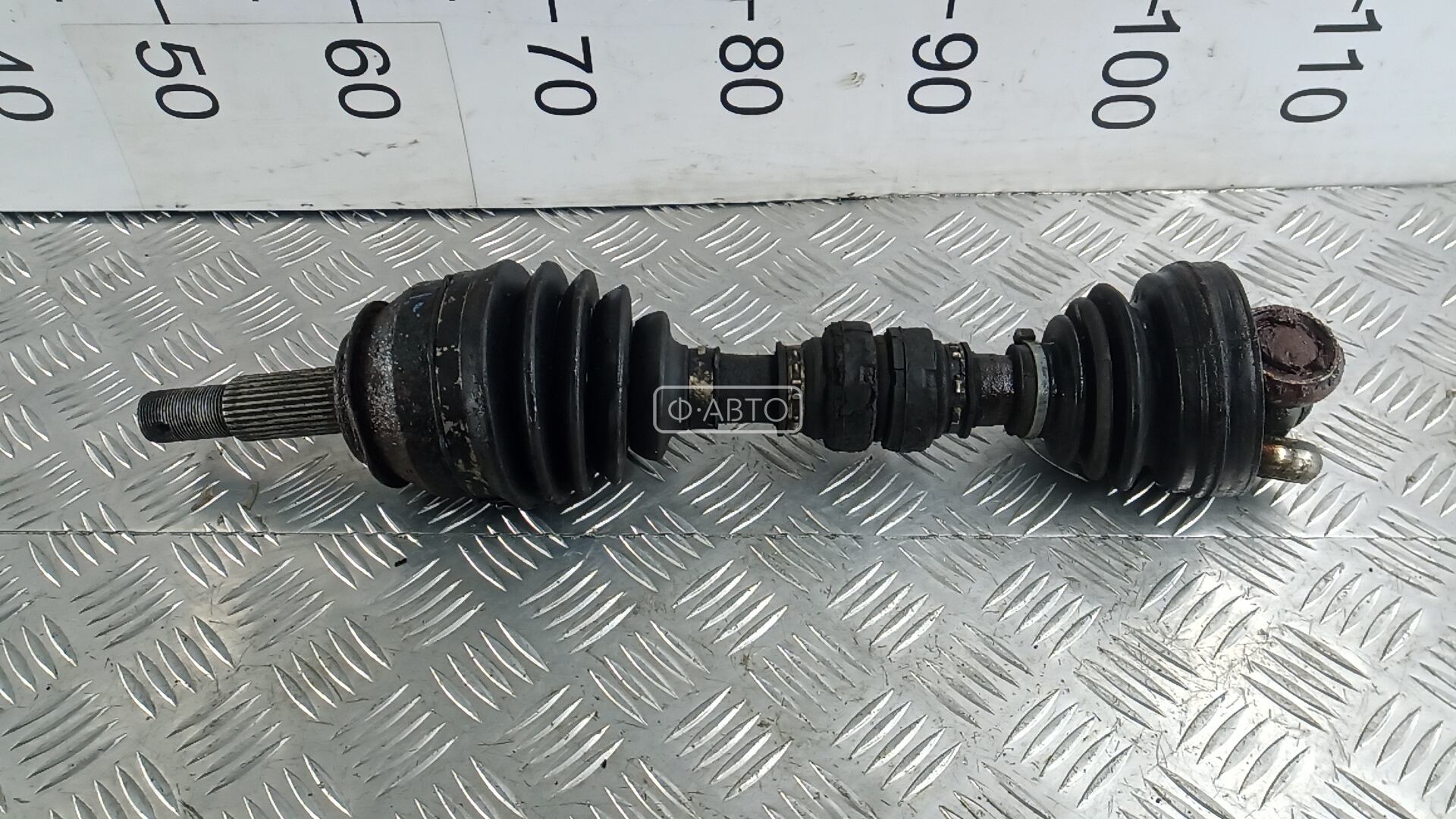 Привод передний правый