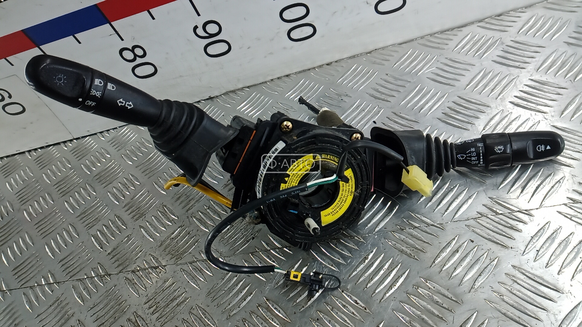 Переключатель поворотов и дворников (стрекоза)