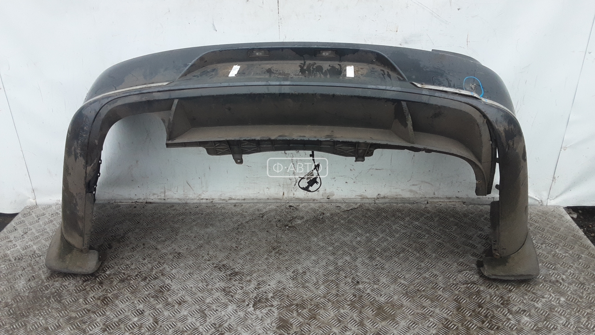 Бампер задний