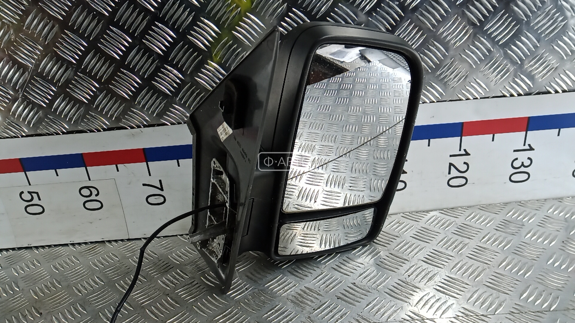 Зеркало наружное правое