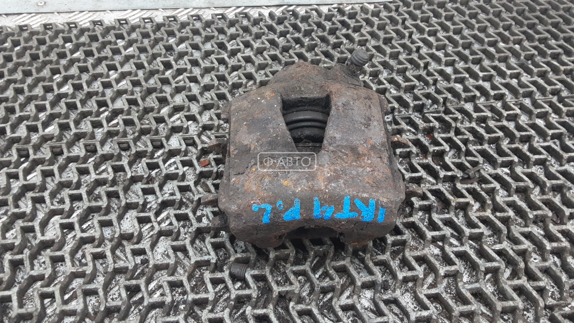 Суппорт тормозной передний левый