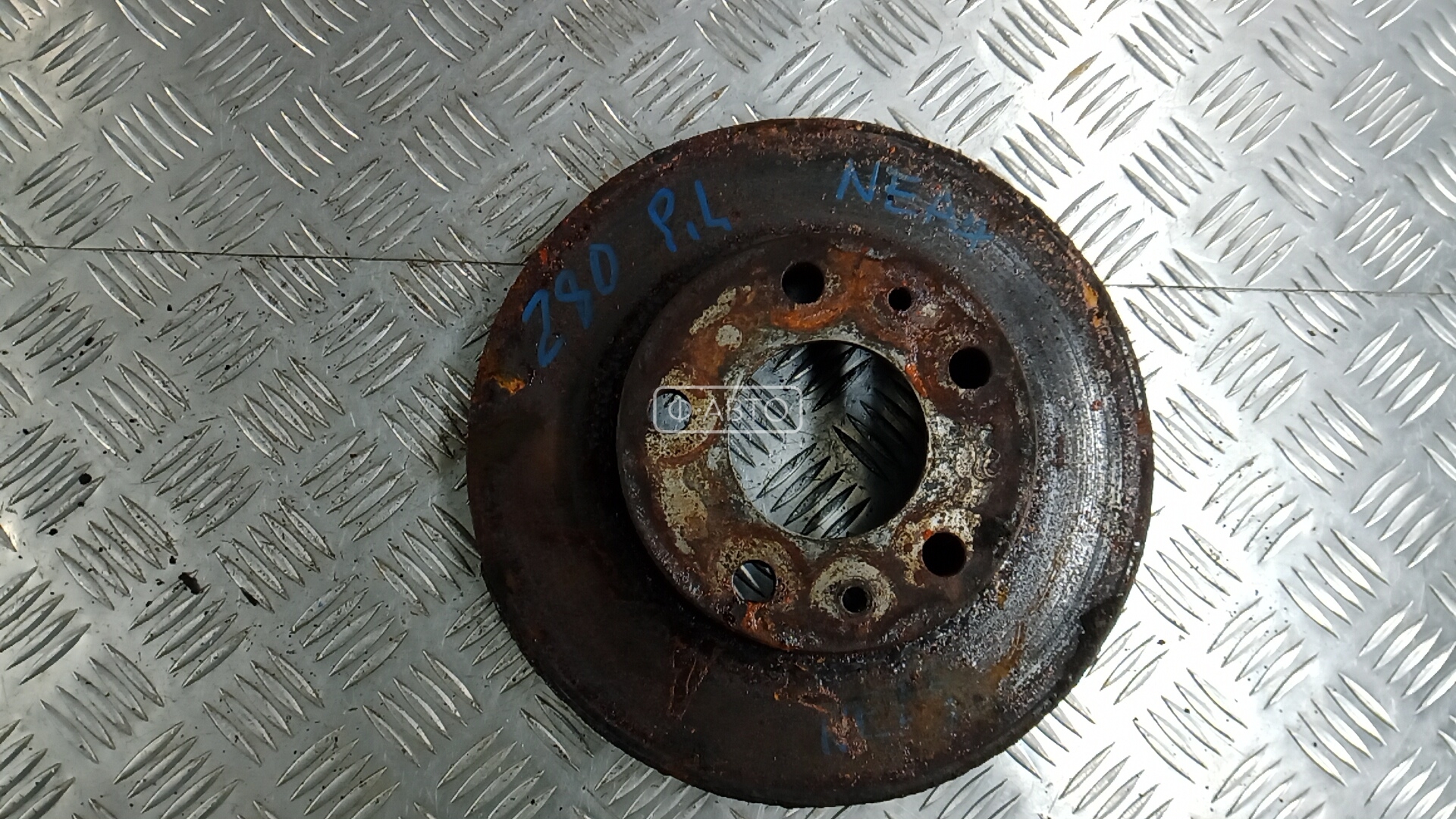 Диск тормозной передний