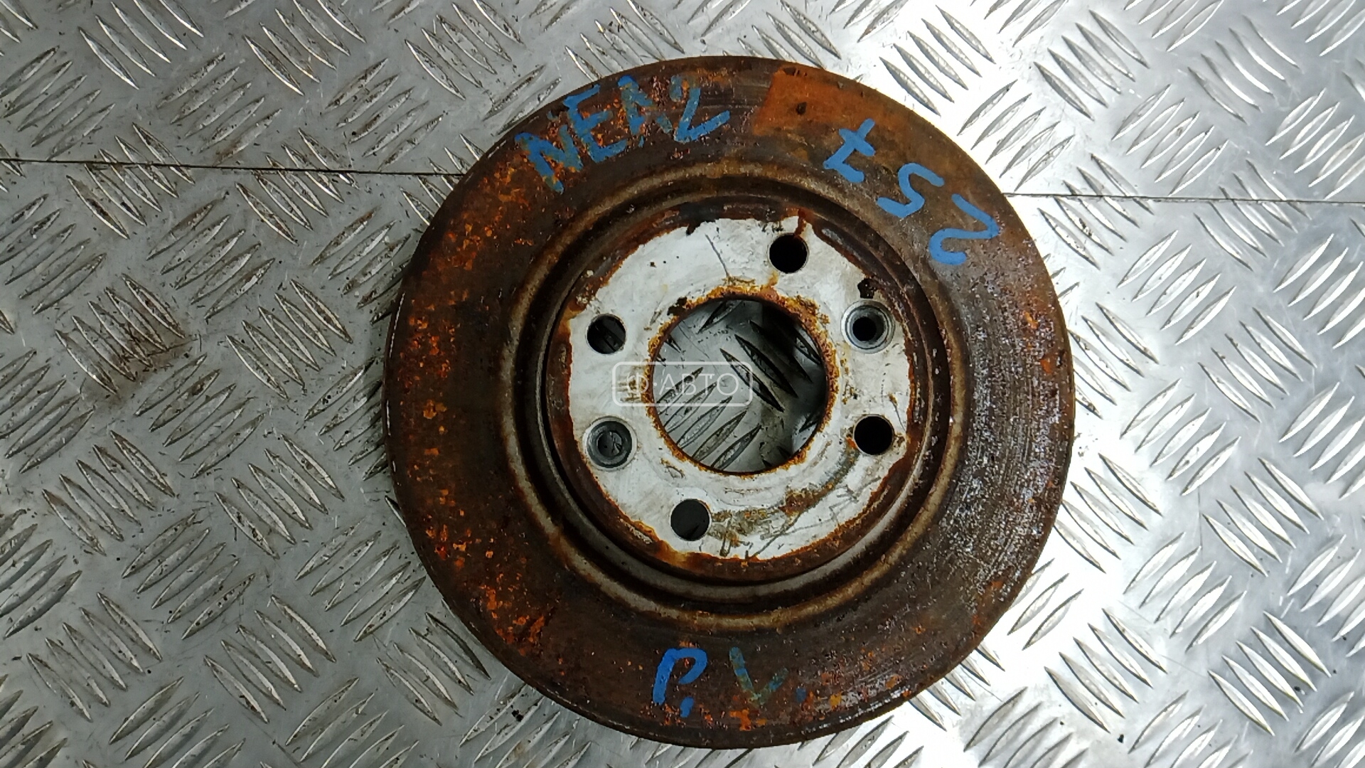 Диск тормозной передний