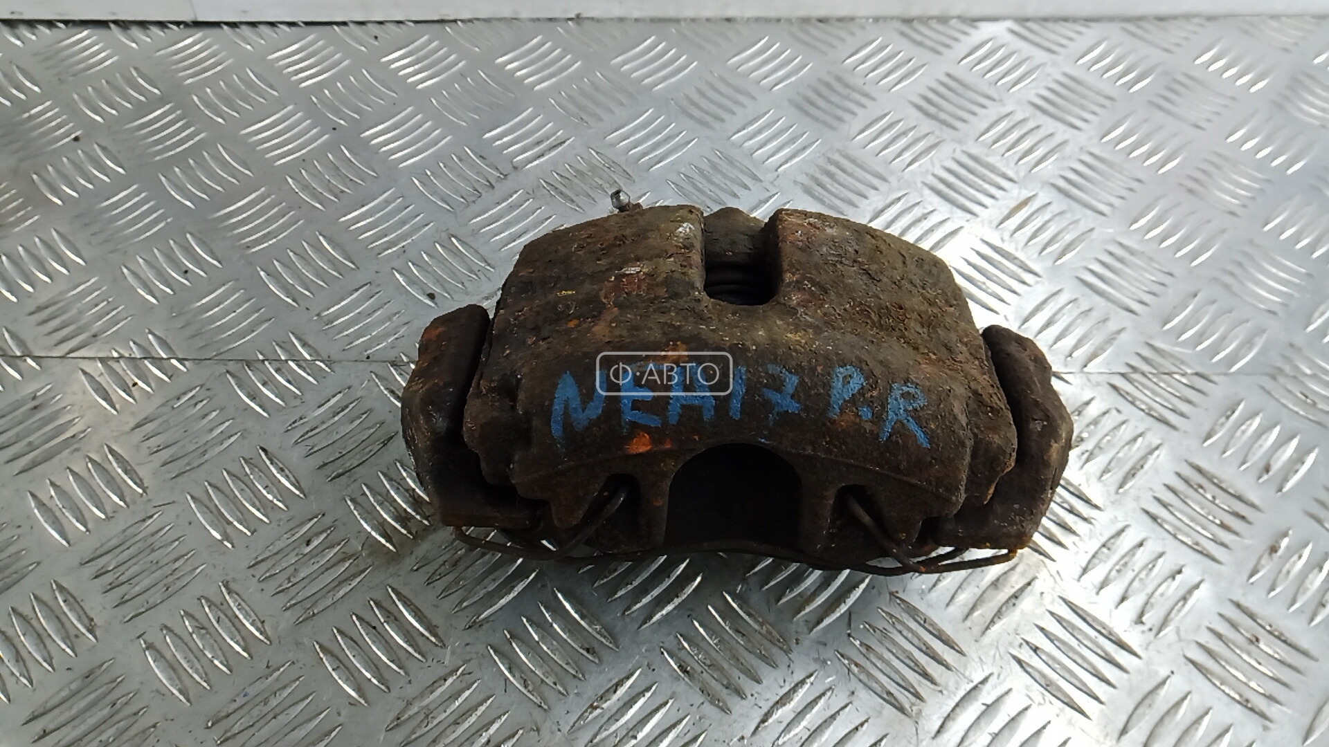 Суппорт тормозной передний правый