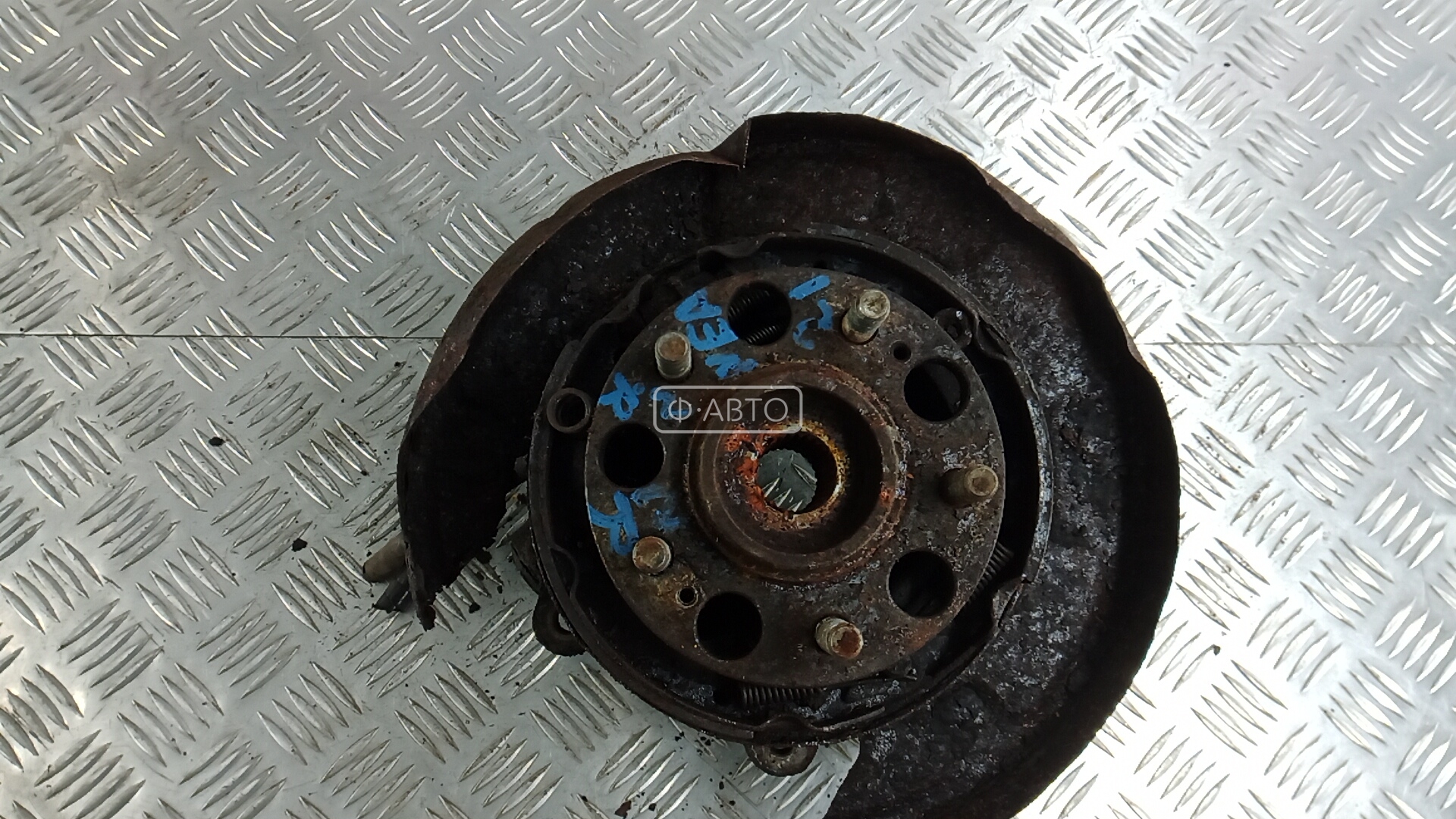 Ступица задняя правая