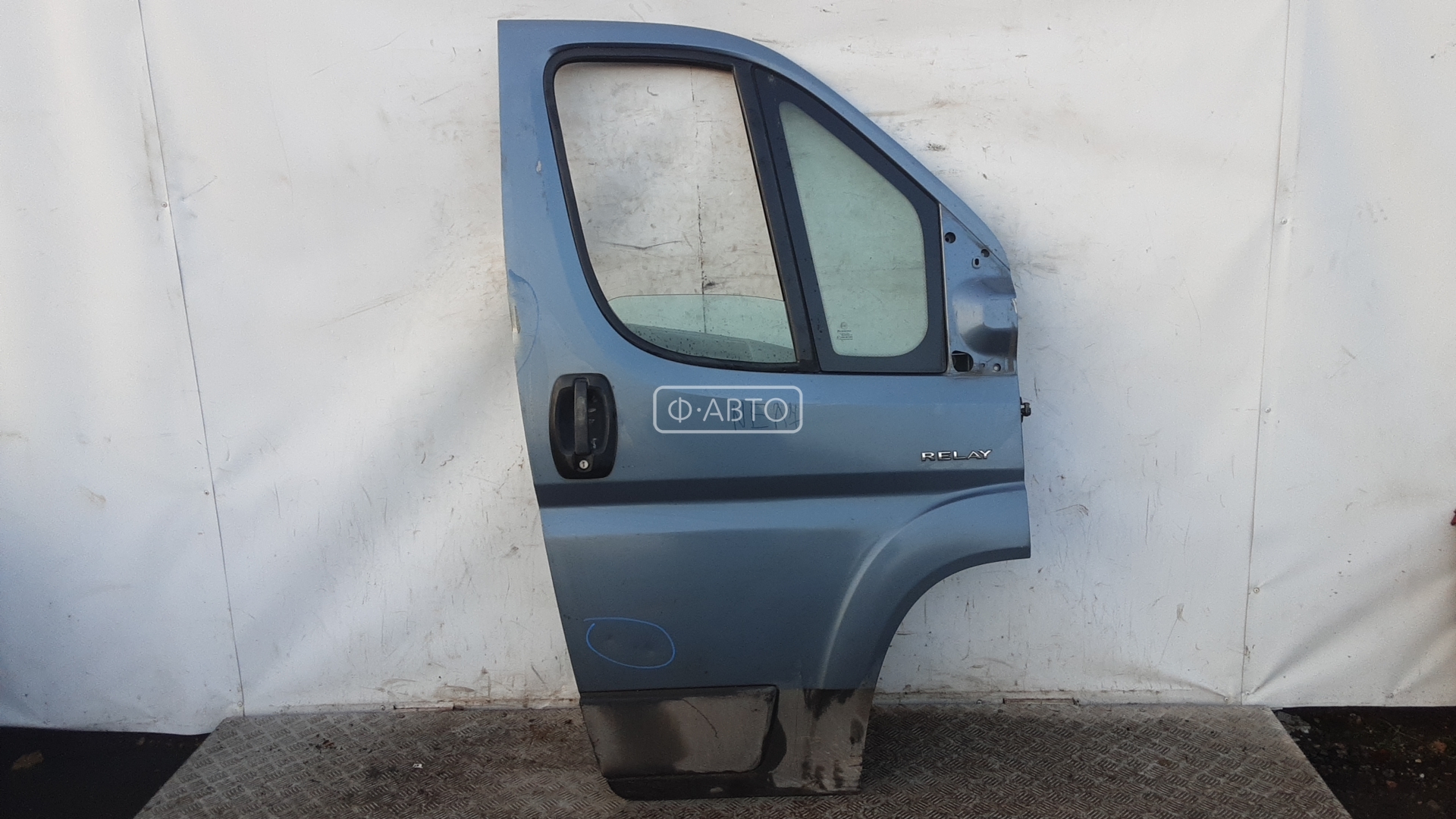 Дверь передняя правая