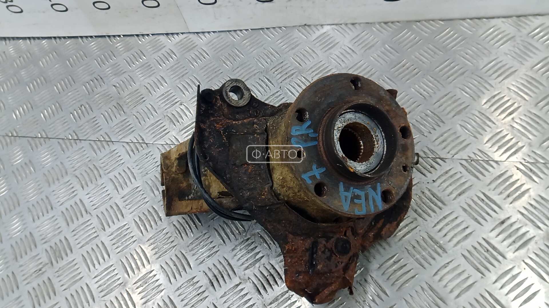 Ступица передняя правая