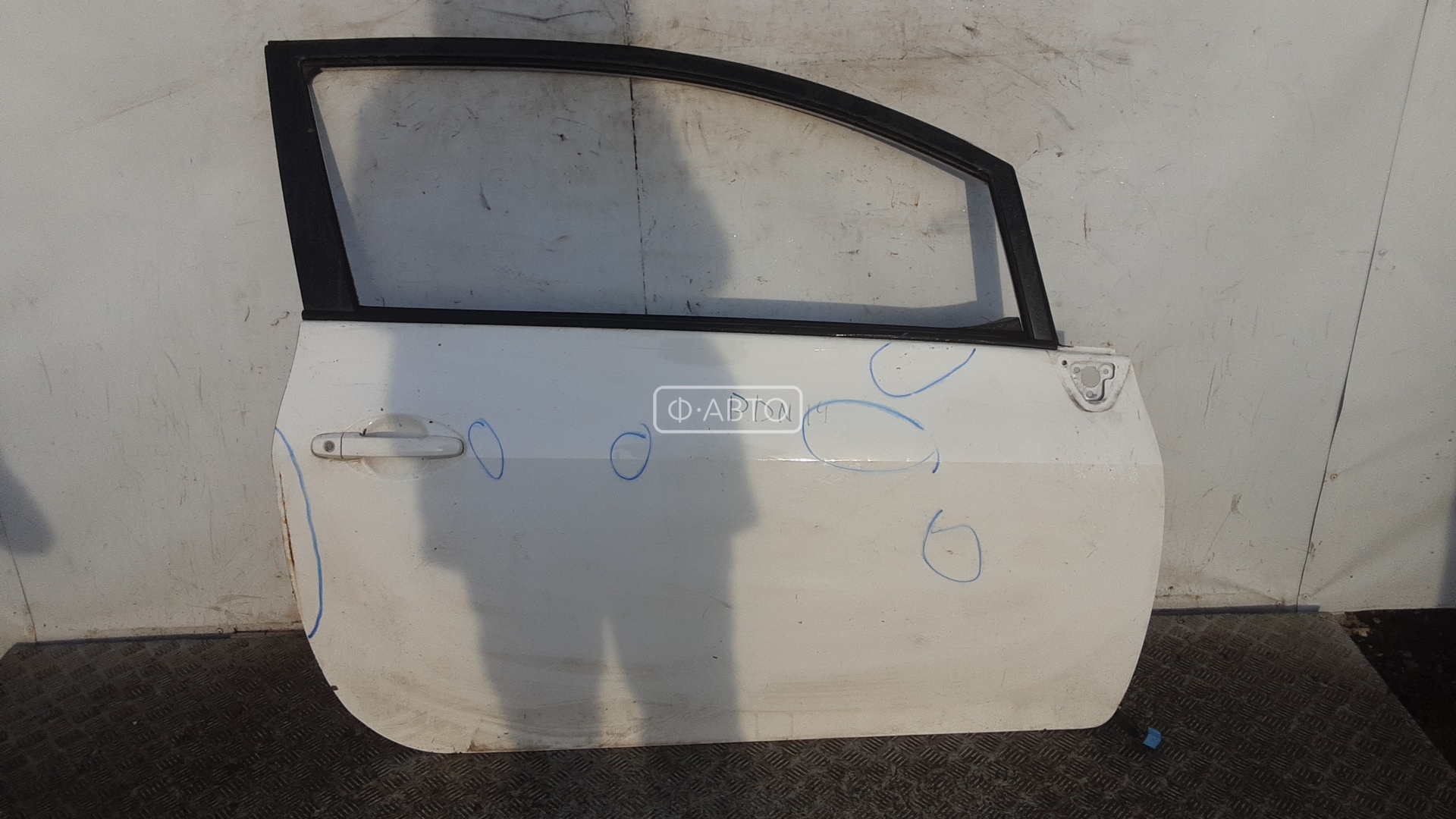 Дверь передняя правая