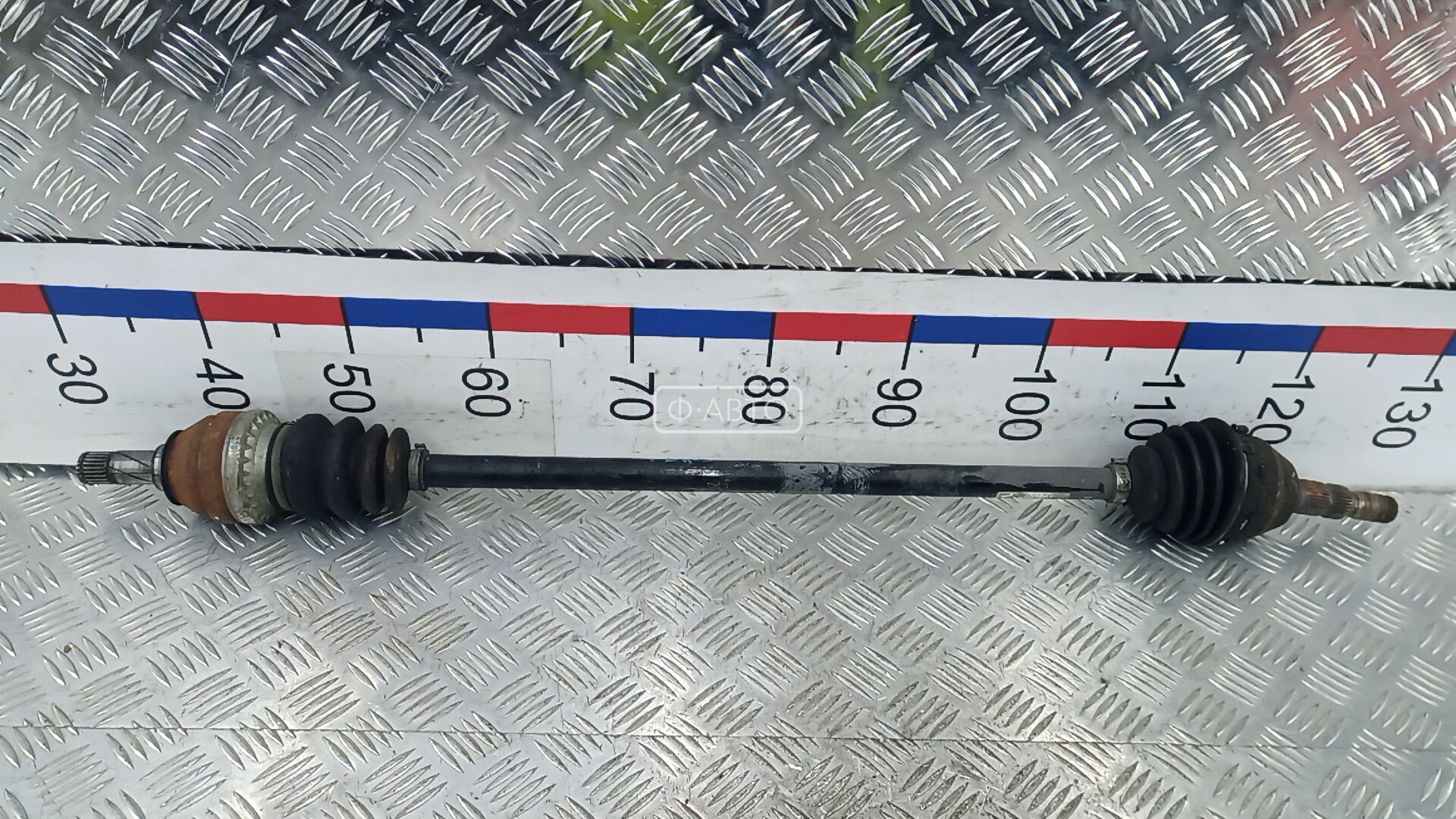 Привод передний правый