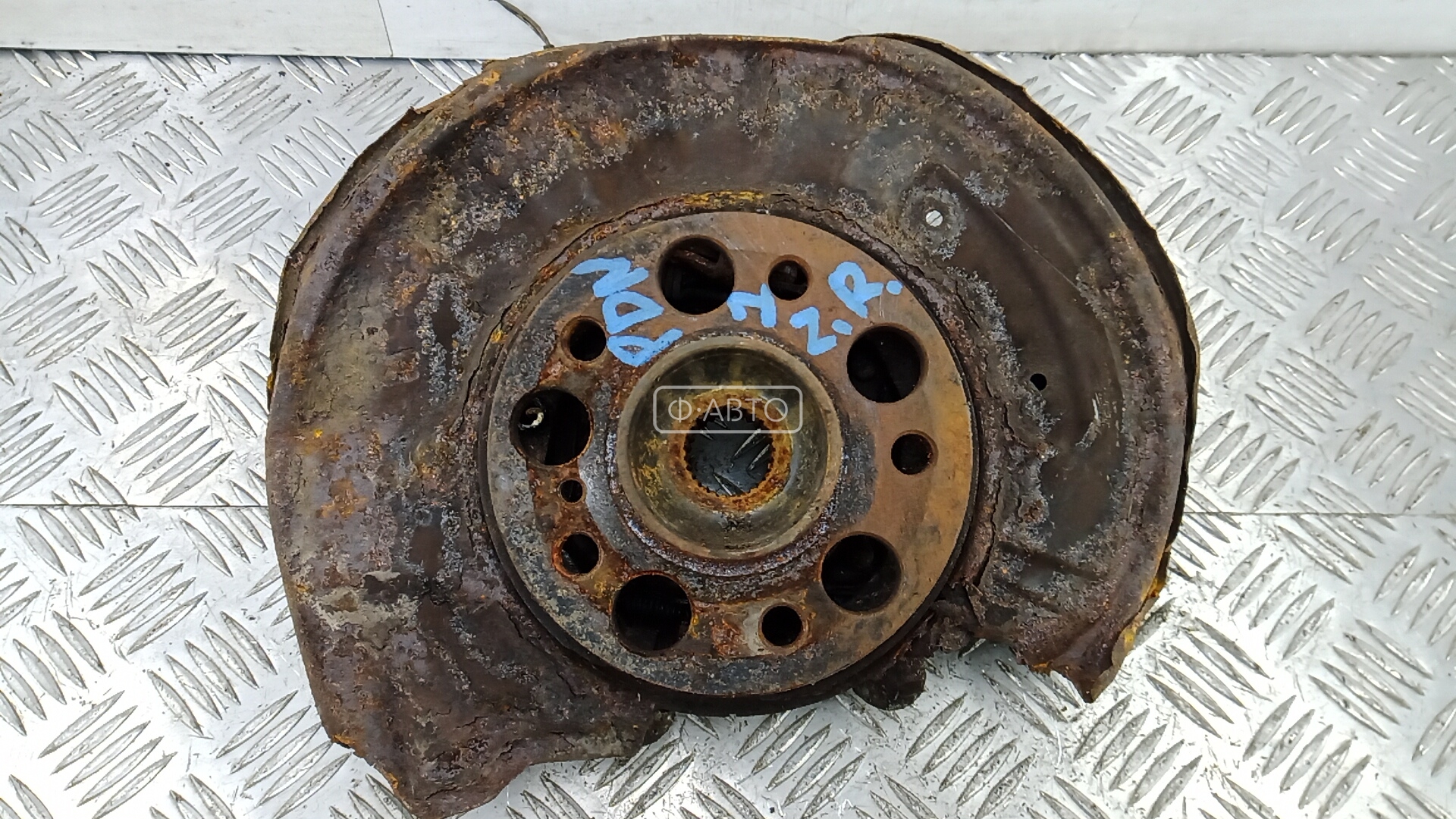 Ступица задняя правая