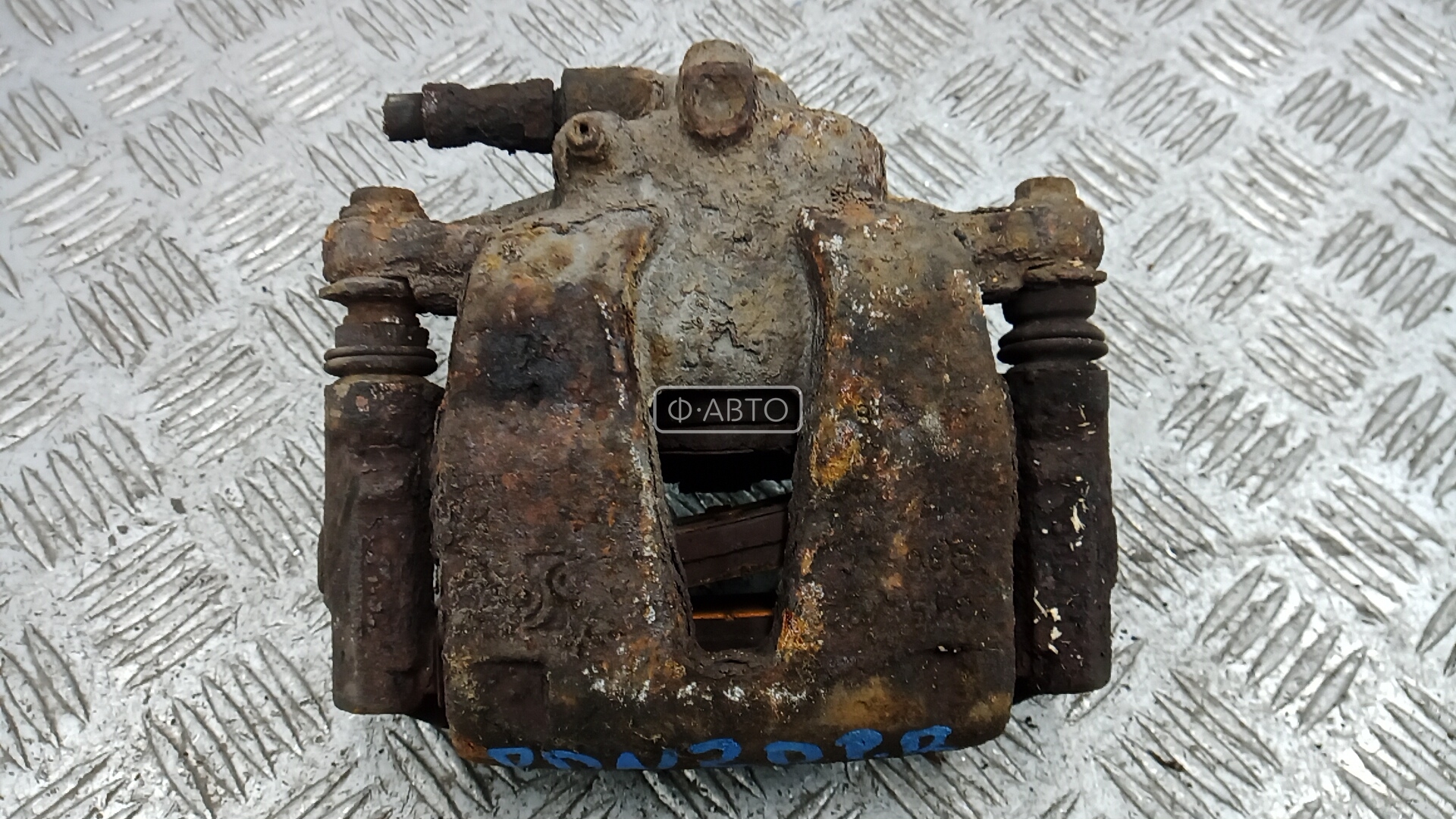 Суппорт тормозной передний правый