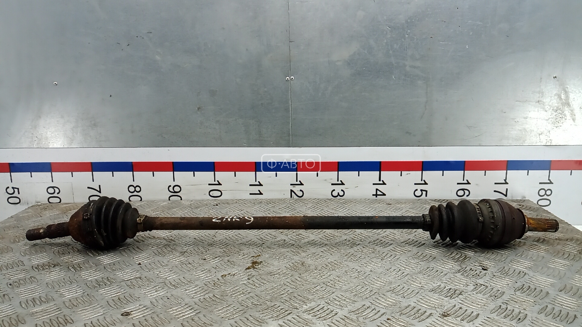 Привод передний правый