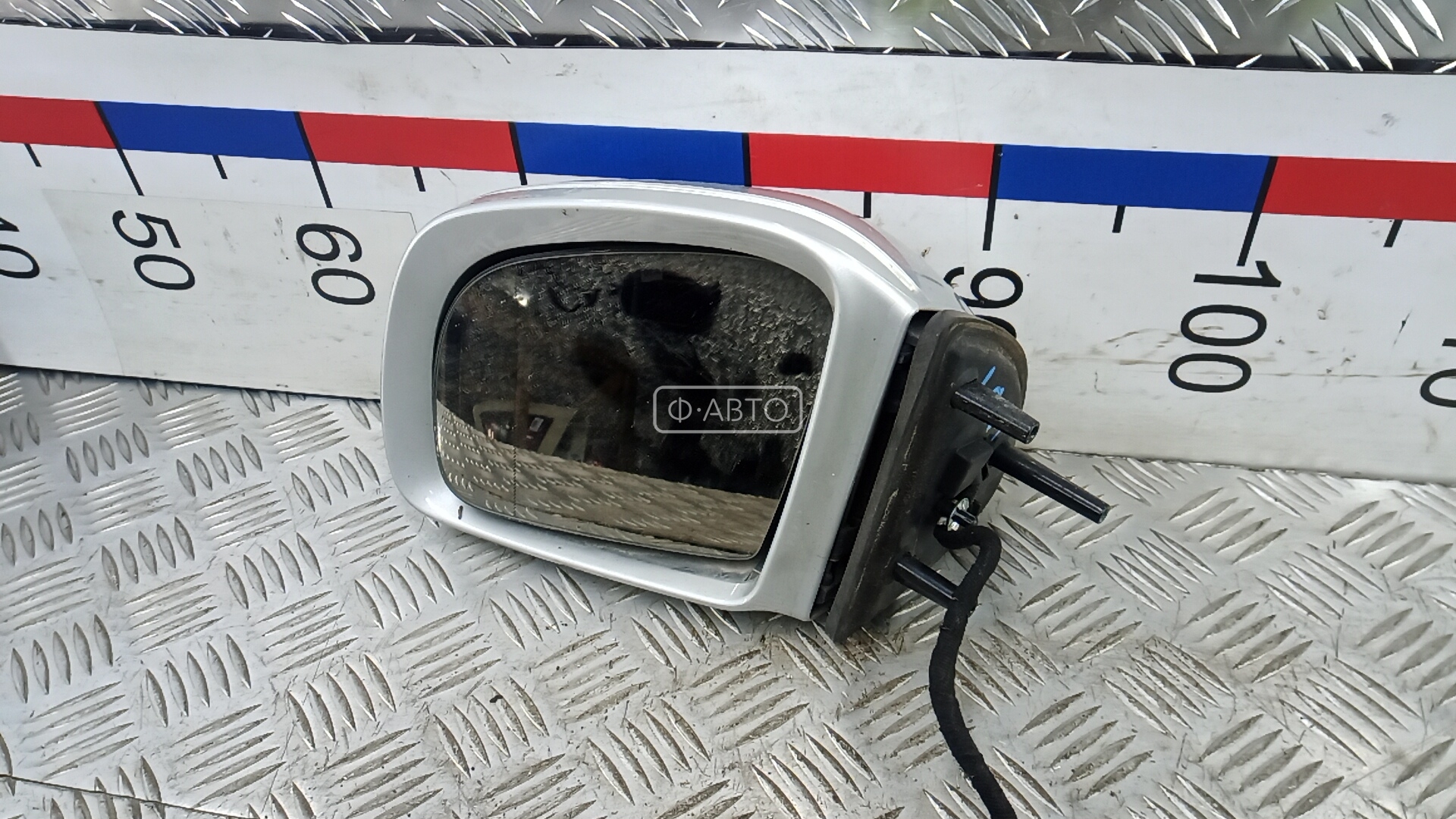 Зеркало наружное левое